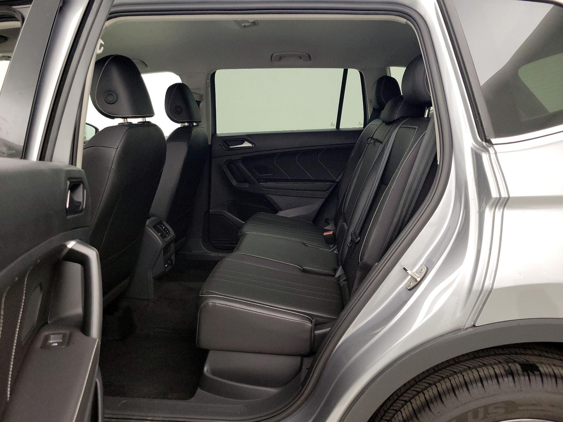 Thumbnail: 2024 Volkswagen Tiguan - 19