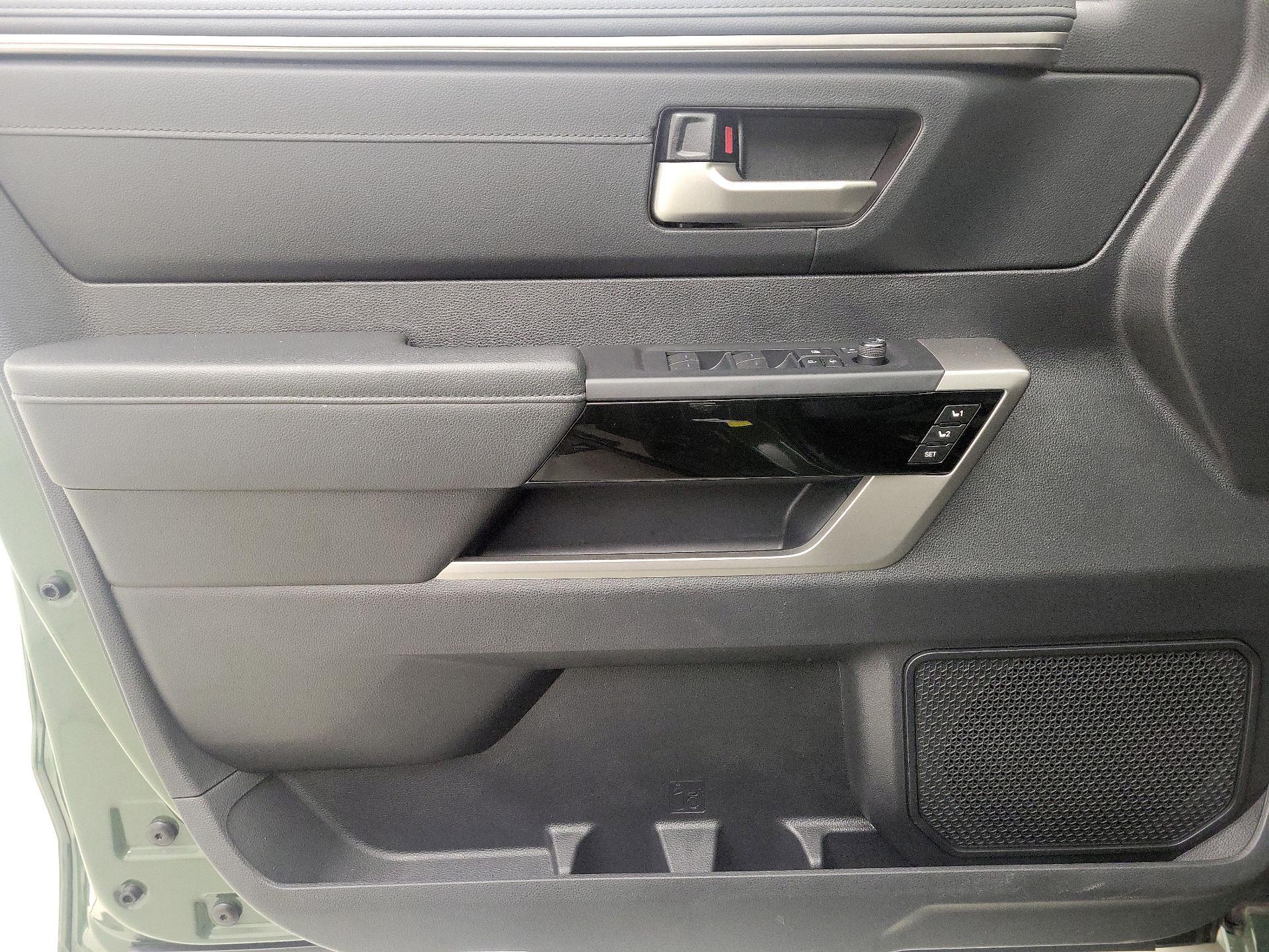 Thumbnail: 2023 Toyota Tundra - 12