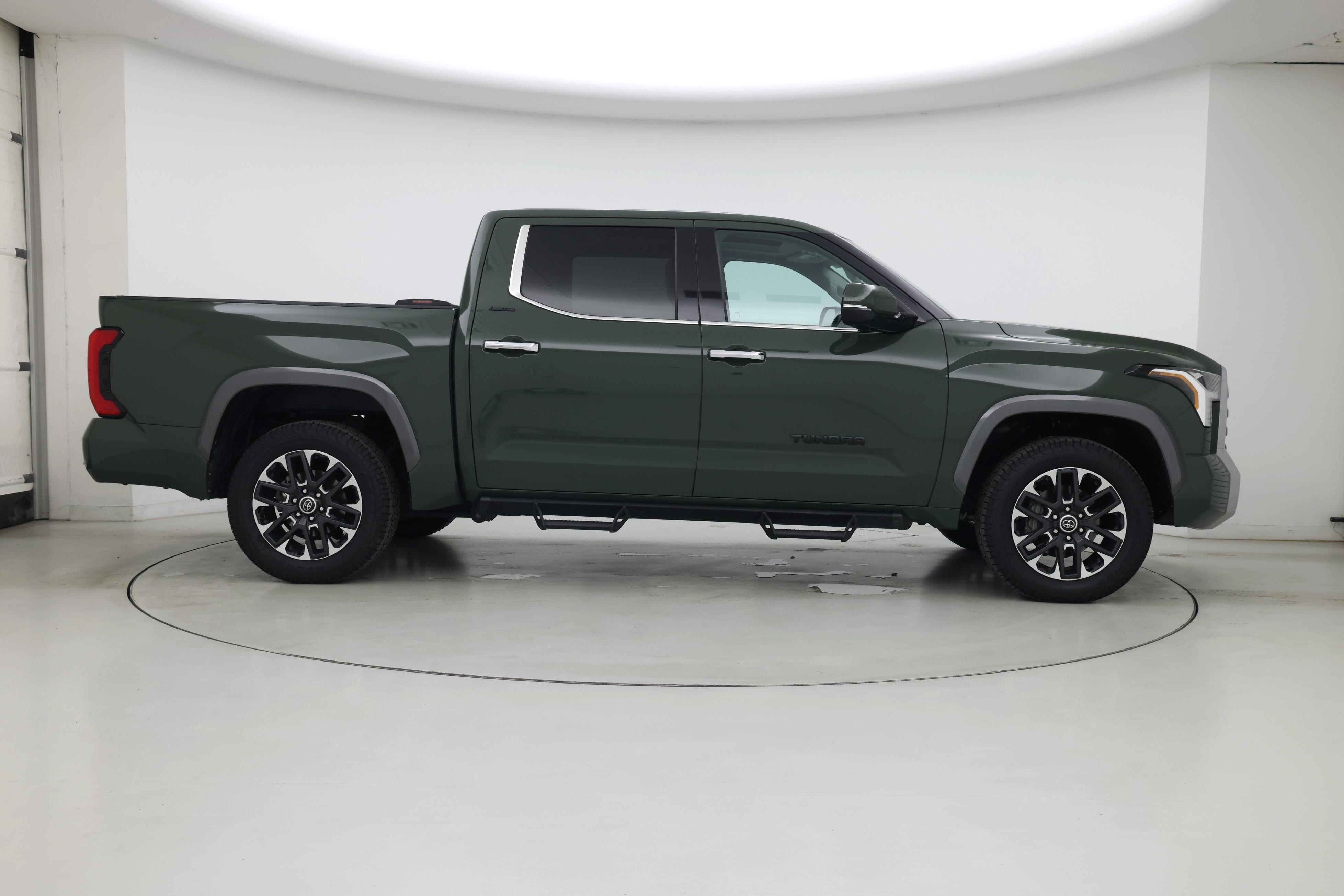 Thumbnail: 2023 Toyota Tundra - 7