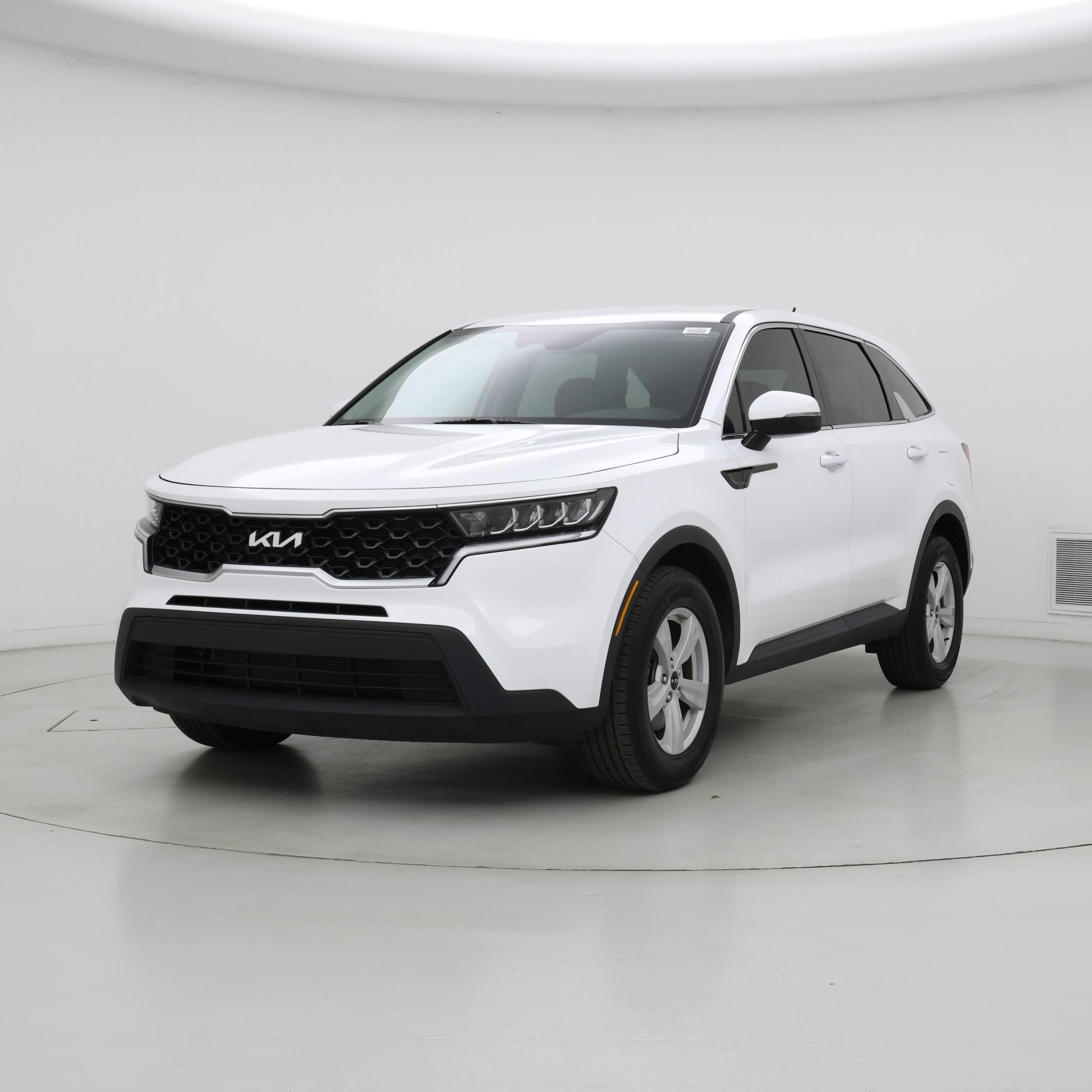 Thumbnail: 2023 Kia Sorento - 4