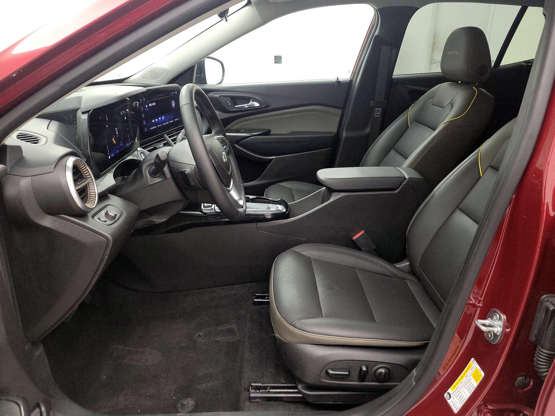 Thumbnail: 2024 Chevrolet Trax - 11