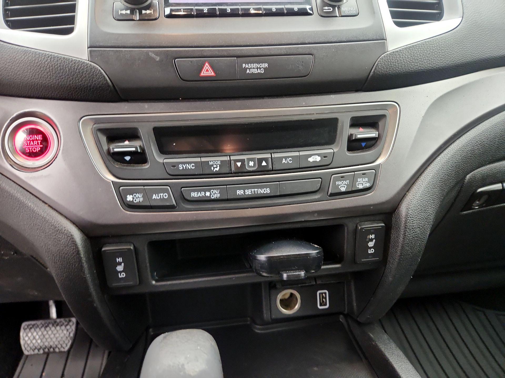 Thumbnail: 2019 Honda Ridgeline - 16