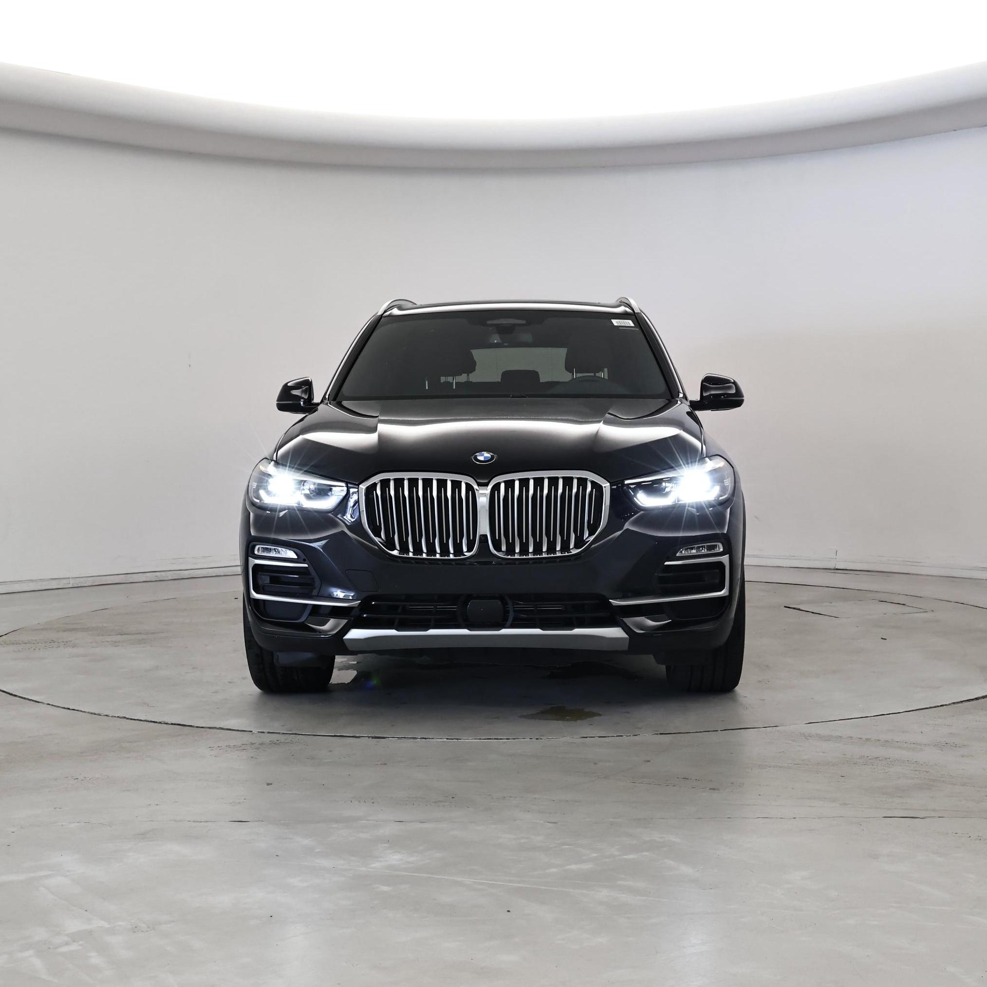 Thumbnail: 2021 BMW X5 - 5