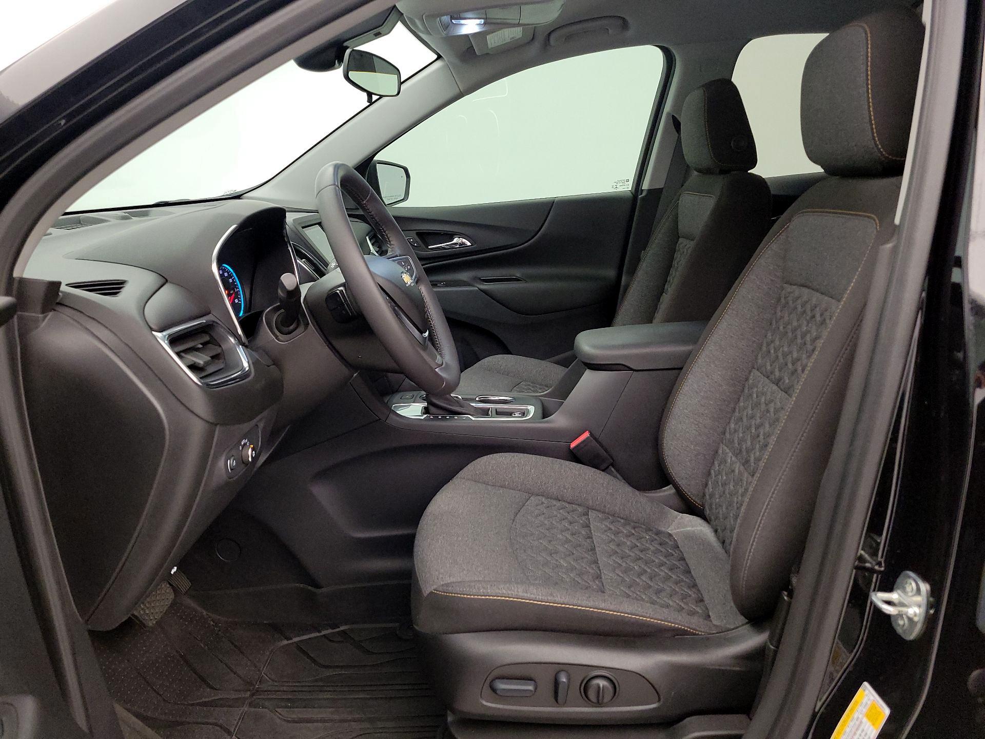 Thumbnail: 2025 Genesis GV70 - 11