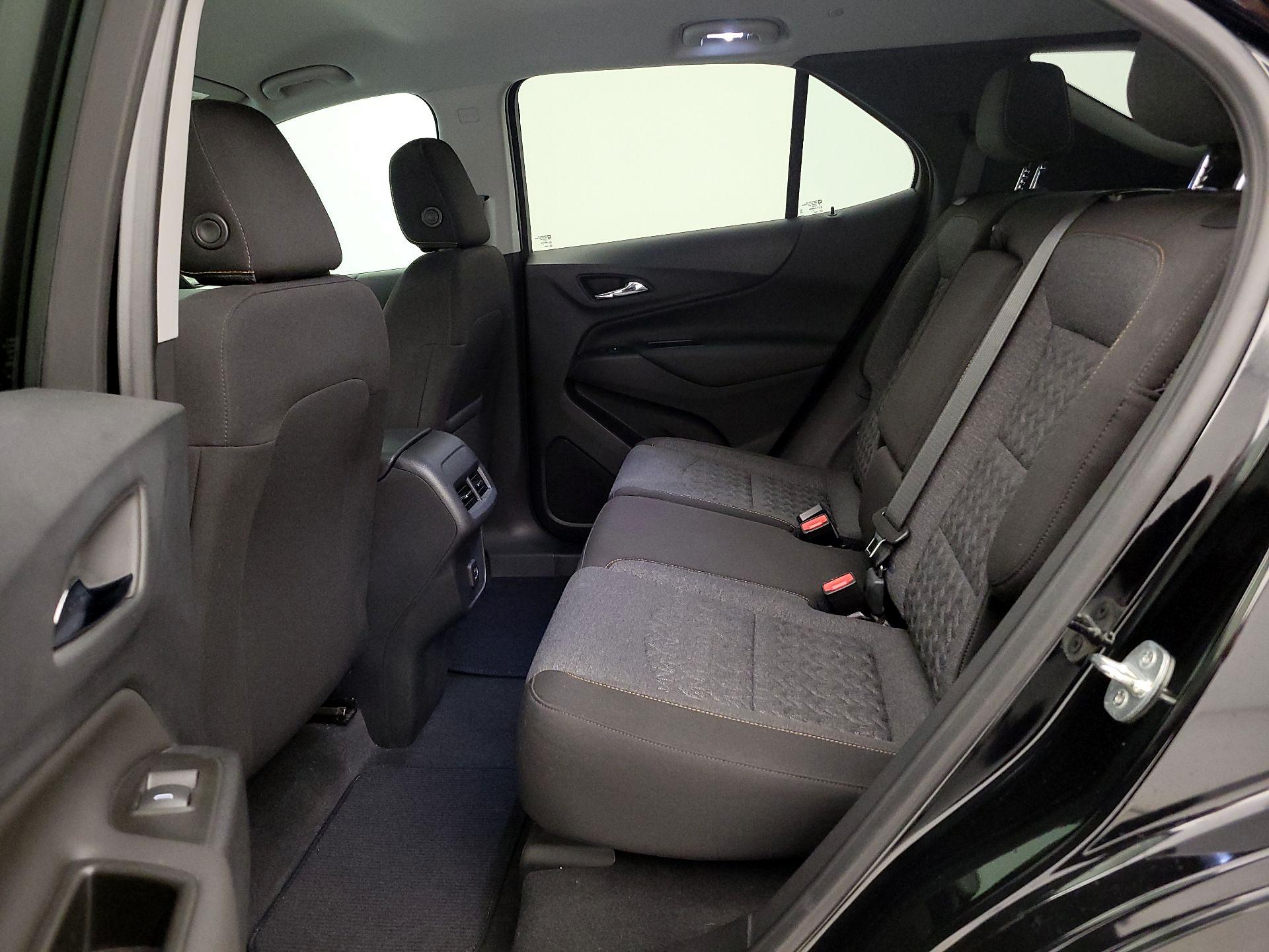 Thumbnail: 2025 Genesis GV70 - 19