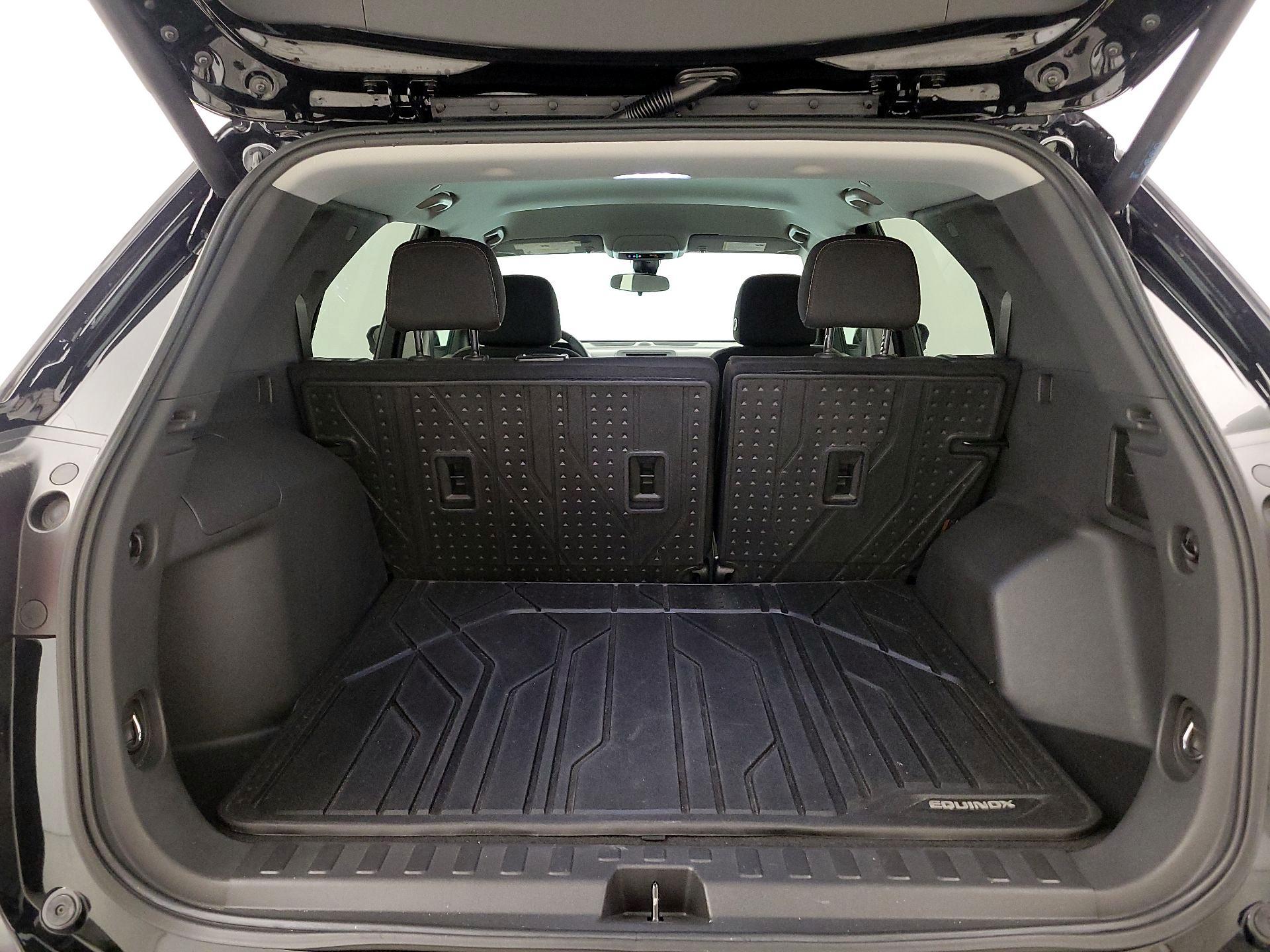 Thumbnail: 2025 Genesis GV70 - 20