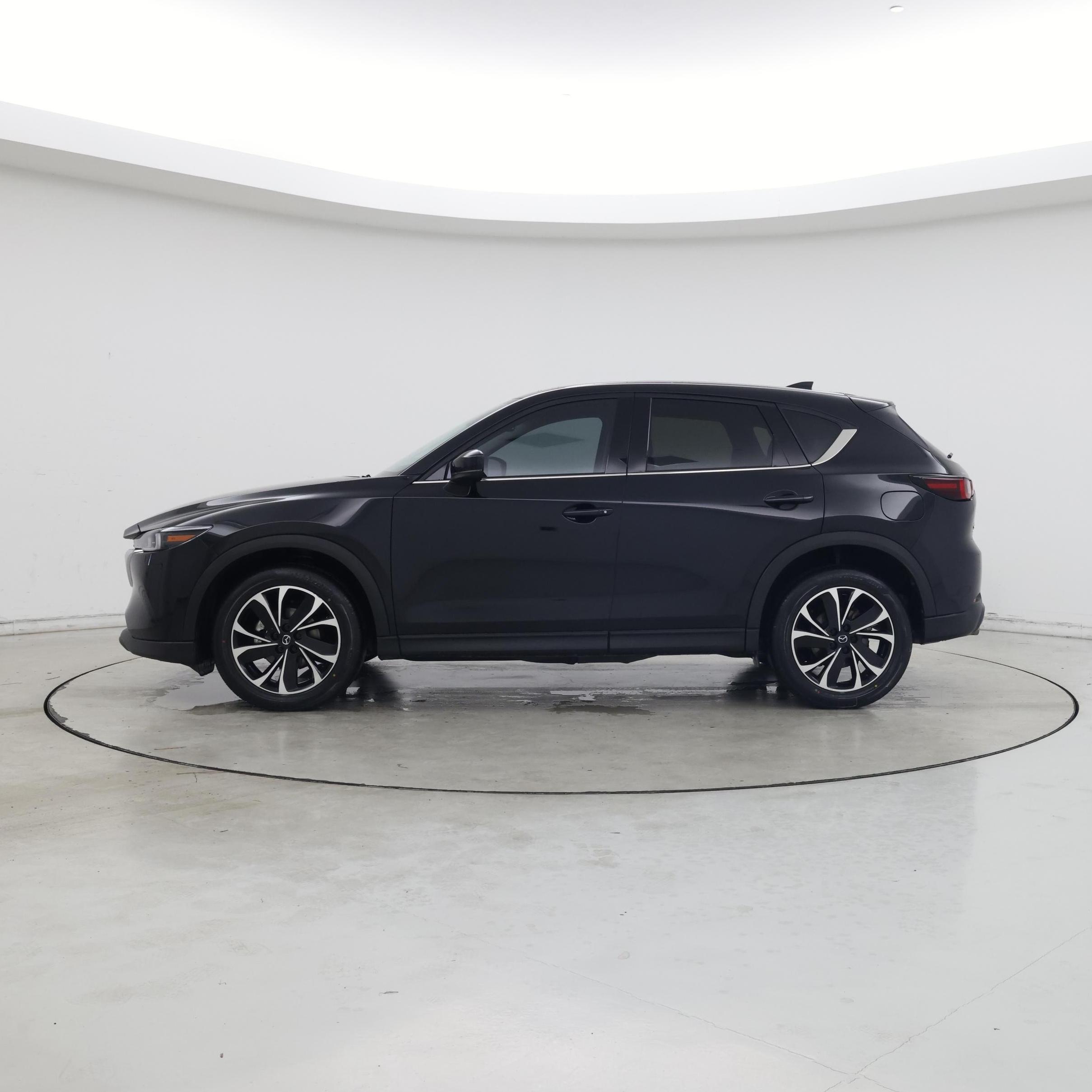 Thumbnail: 2023 Mazda CX-5 - 3