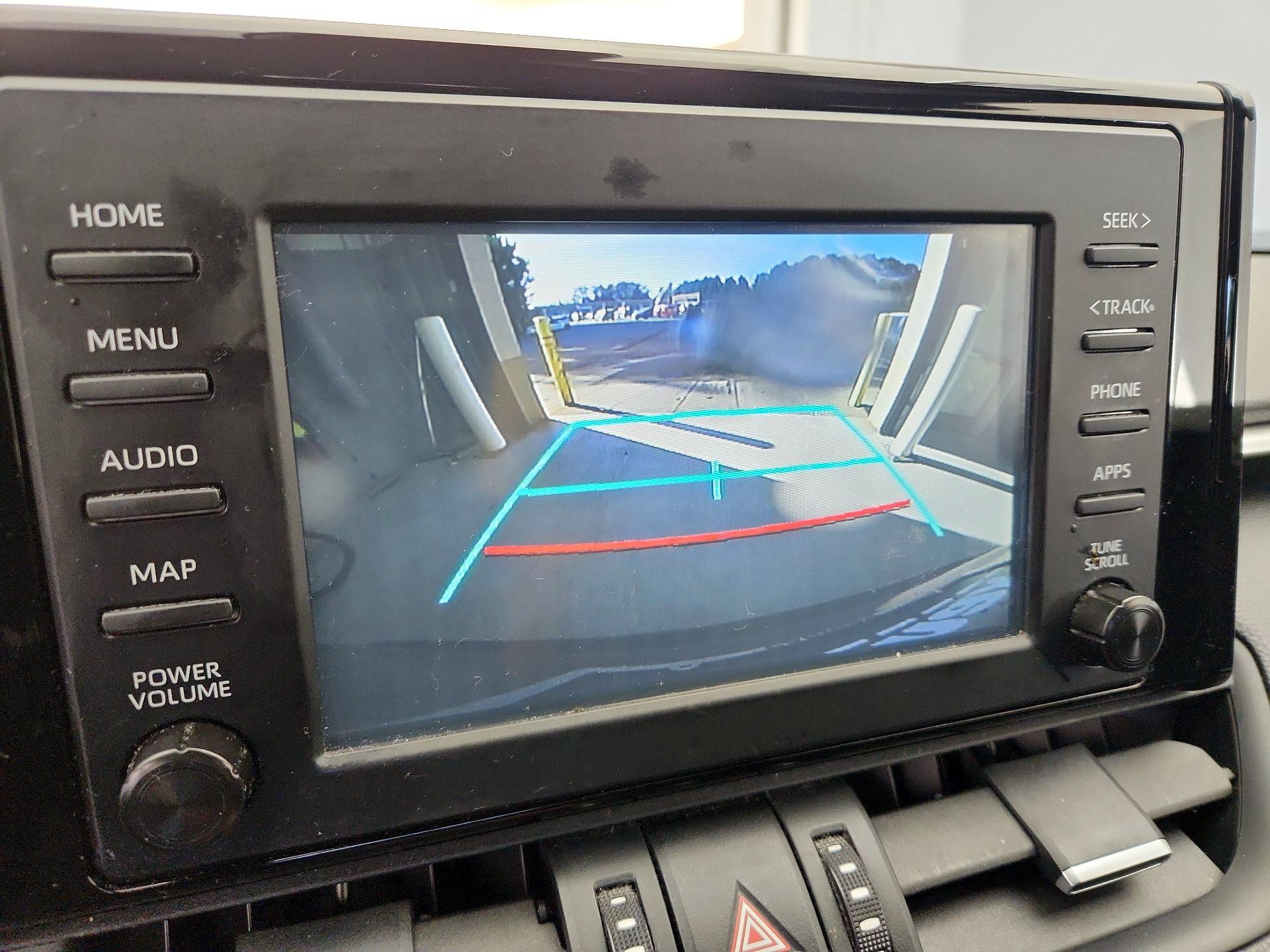 Thumbnail: 2019 Toyota RAV4 - 14