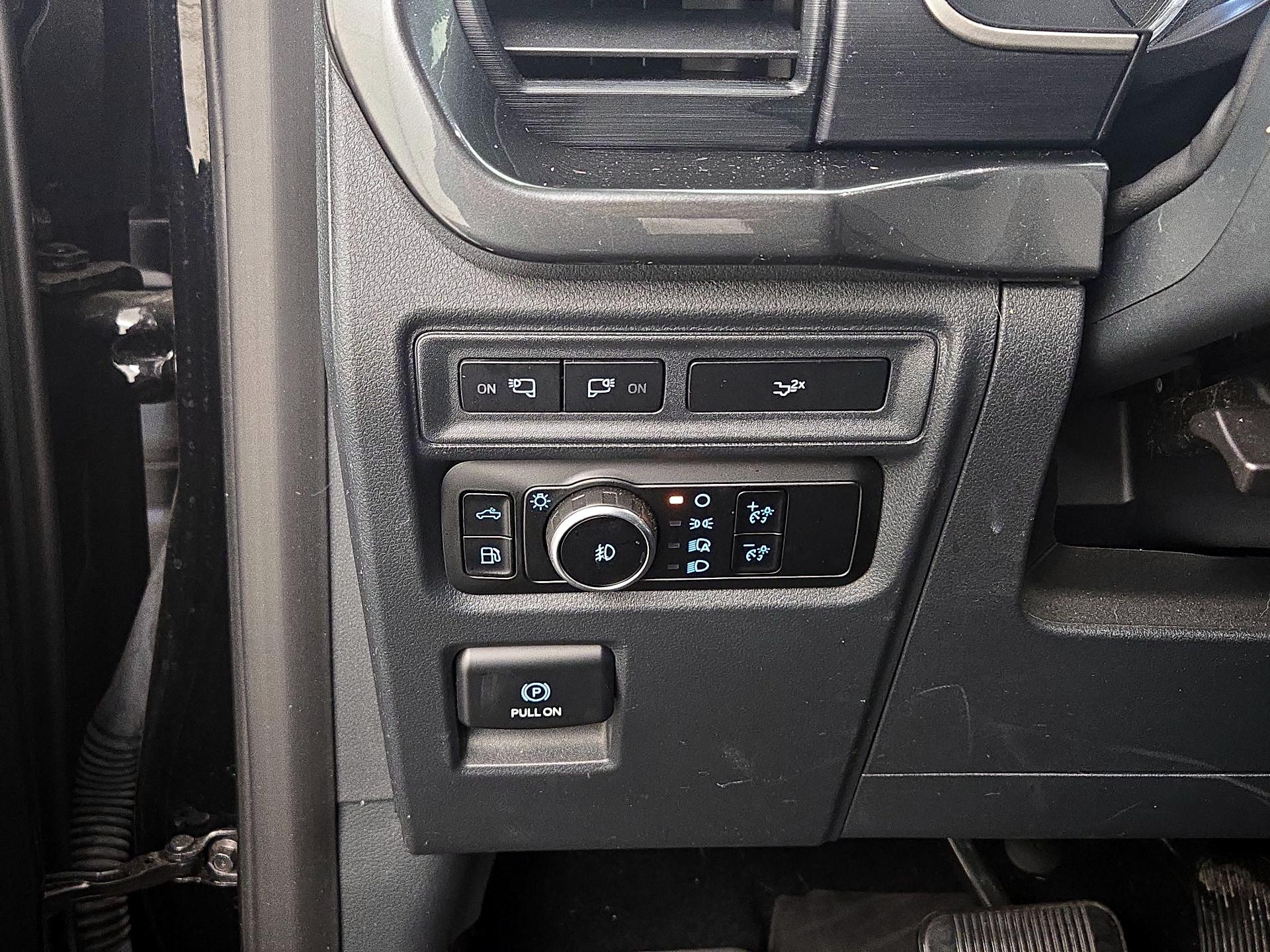 Thumbnail: 2023 Ford F-150 - 13