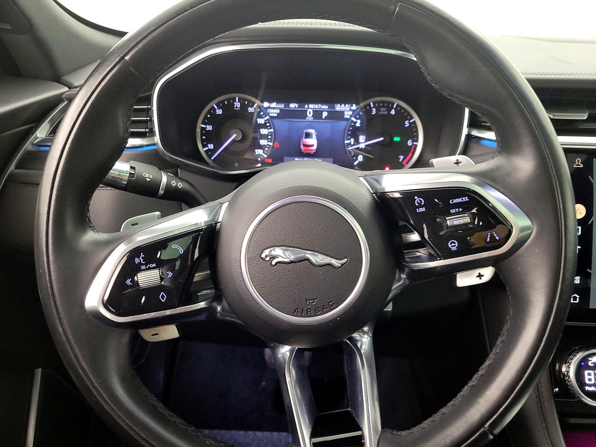 Thumbnail: 2022 Jaguar F-Pace - 10