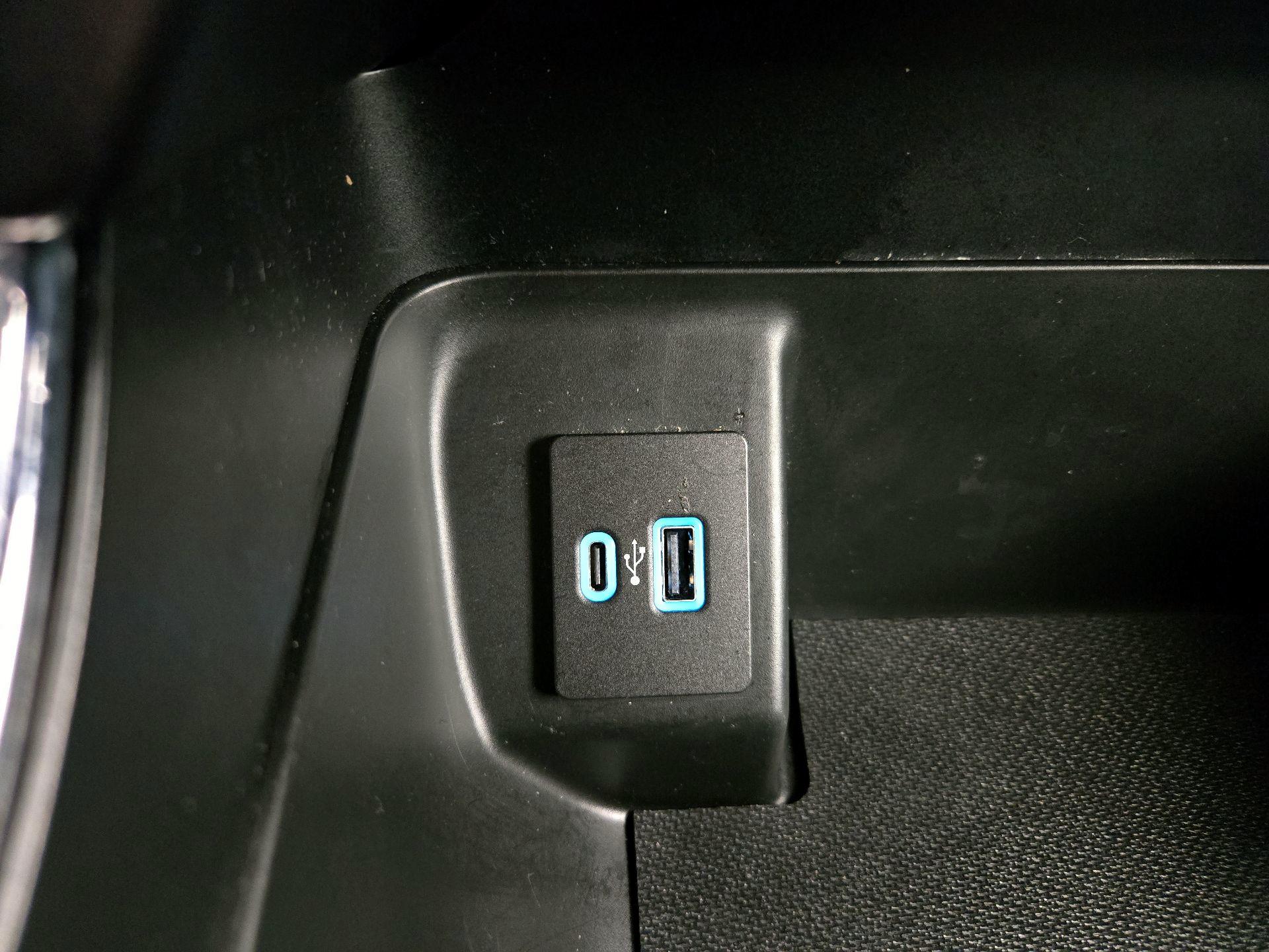 Thumbnail: 2023 Ford F-150 - 19