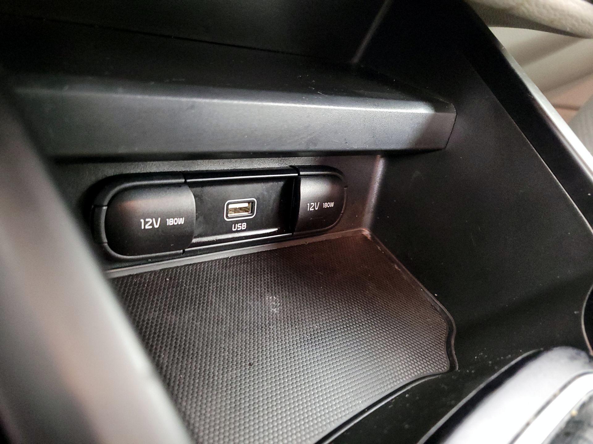 Thumbnail: 2022 Kia Soul - 18