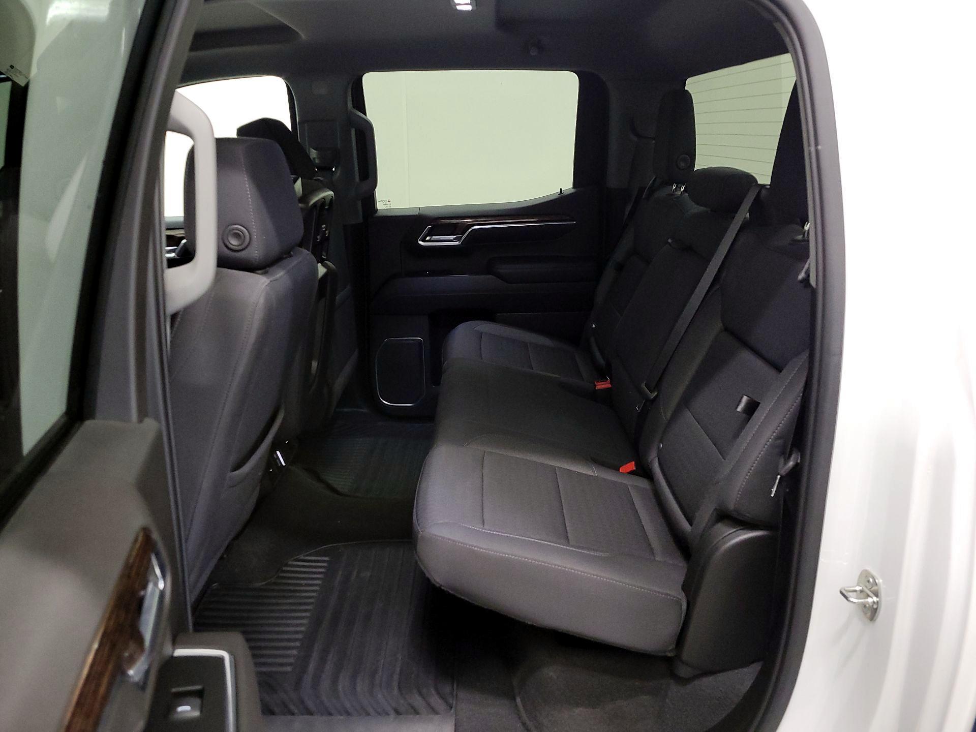 Thumbnail: 2022 GMC Sierra 1500 - 18