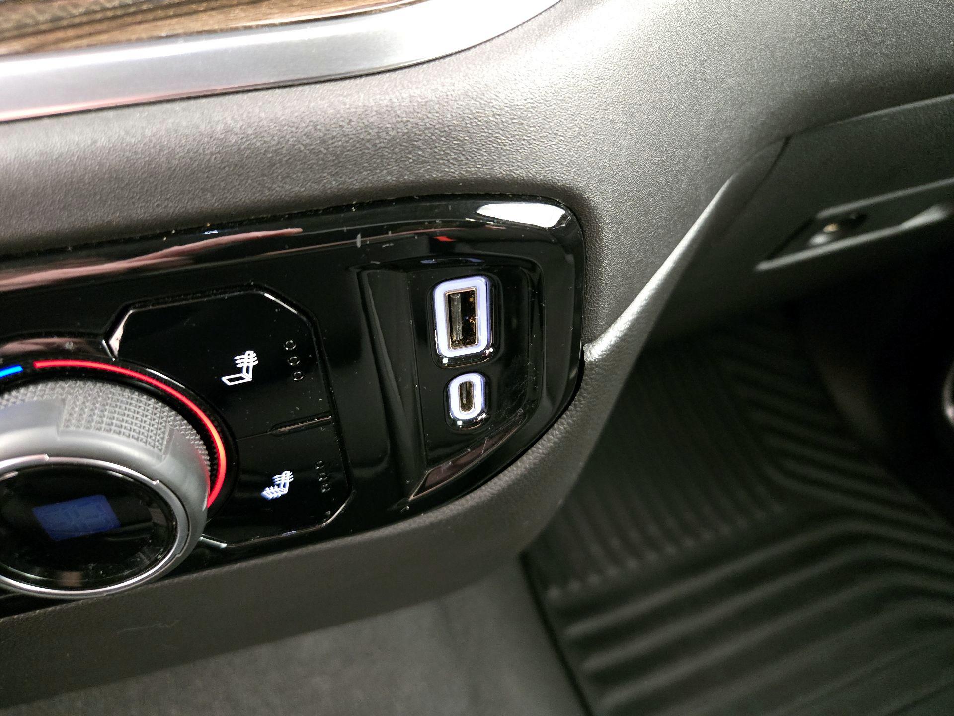 Thumbnail: 2022 Chevrolet Silverado 1500 - 18