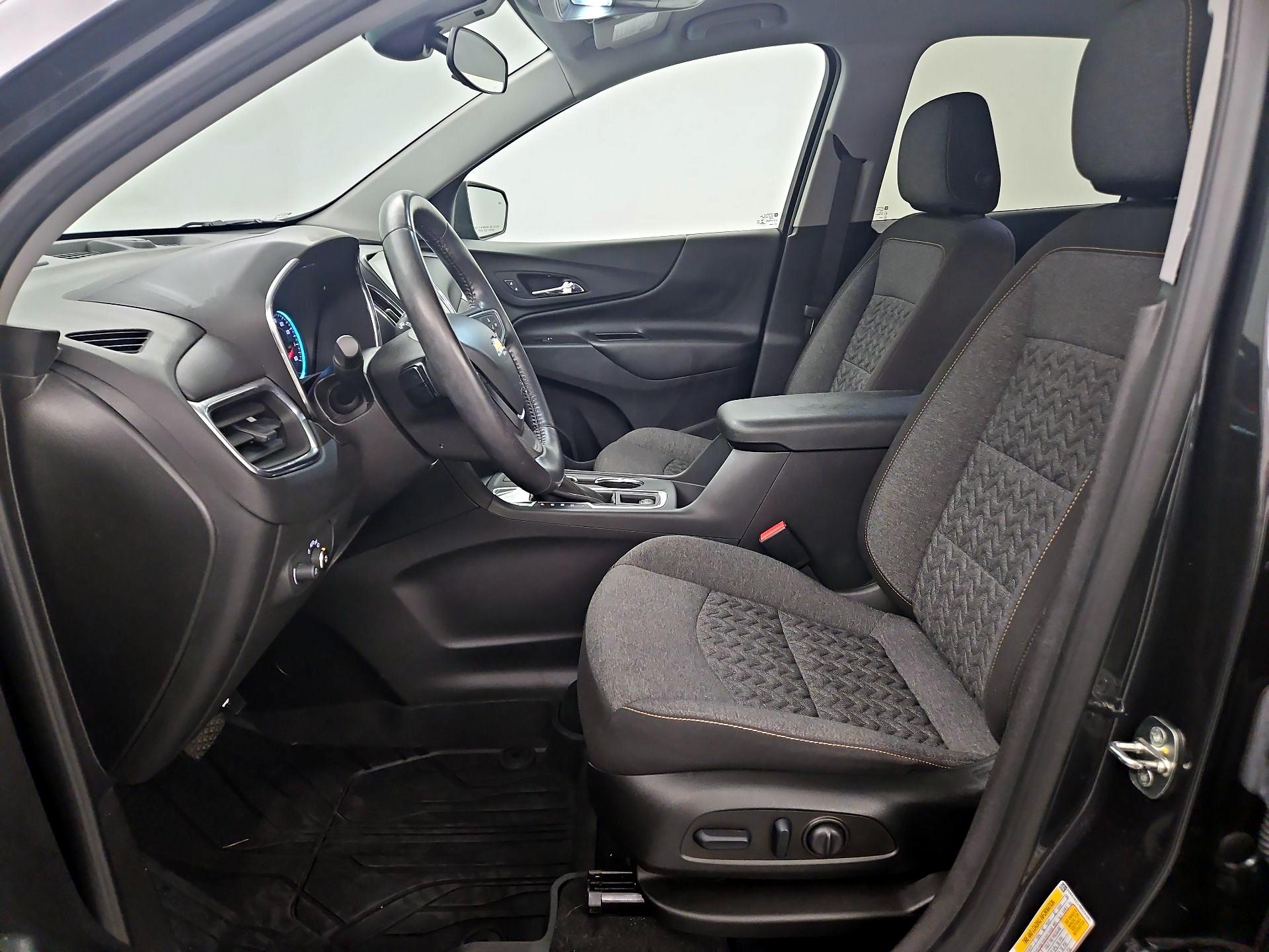 Thumbnail: 2022 Chevrolet Equinox - 11