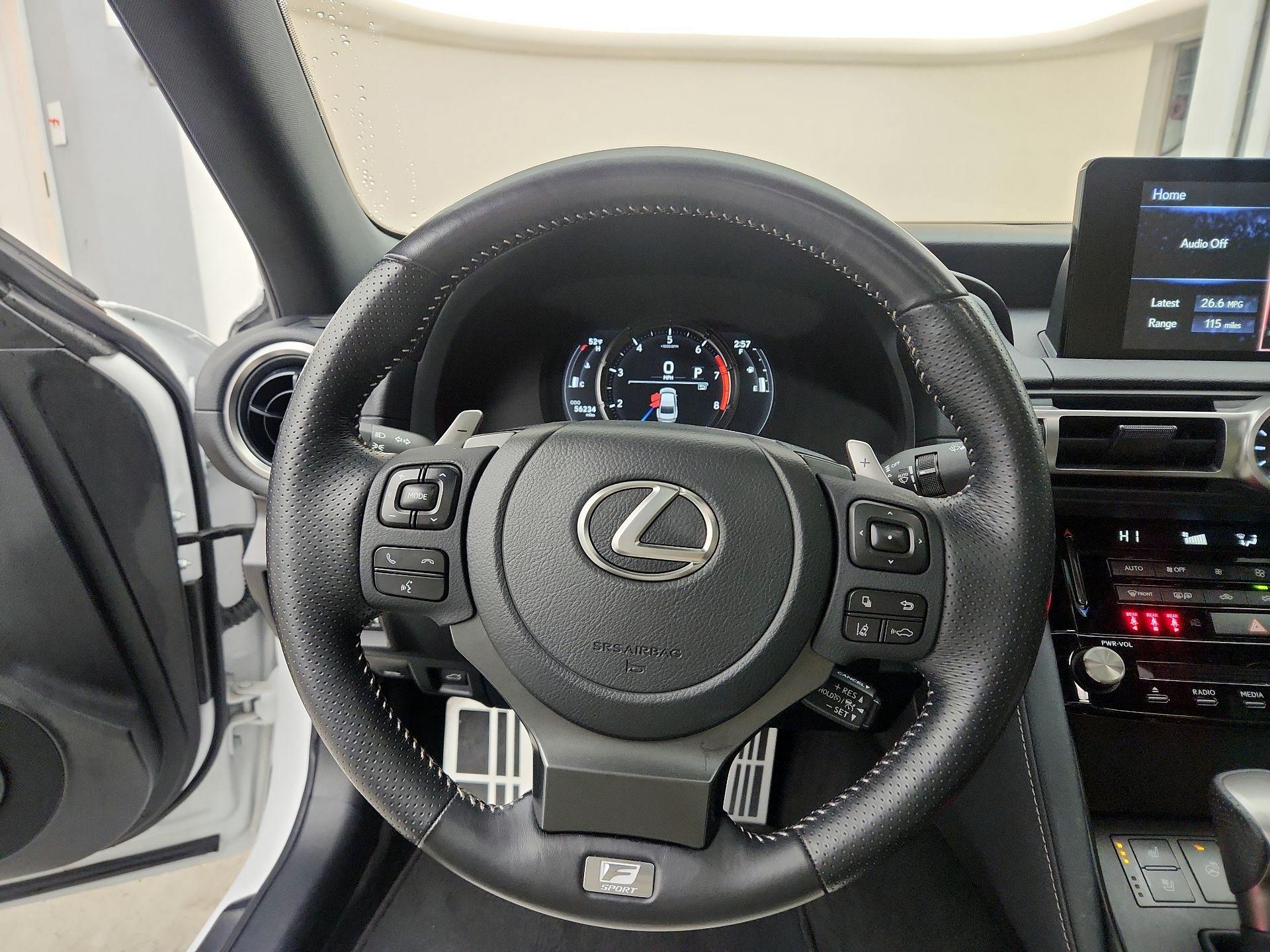 Thumbnail: 2022 Lexus IS - 10