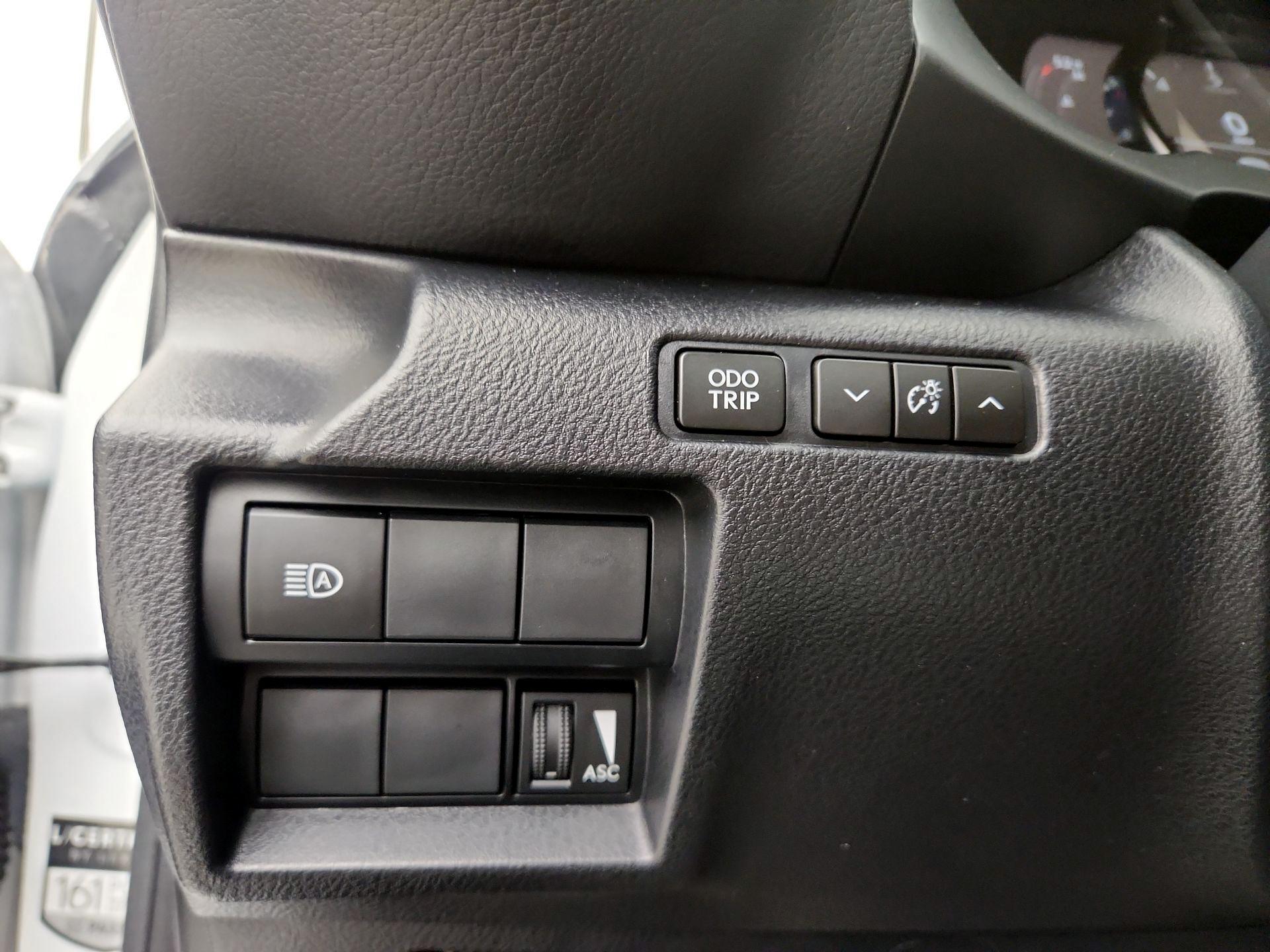 Thumbnail: 2022 Lexus IS - 13