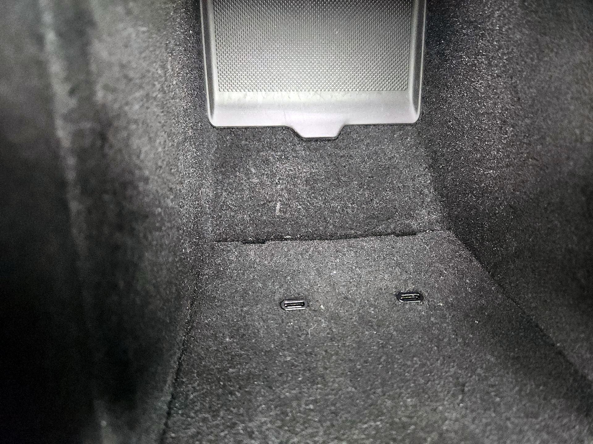 Thumbnail: 2022 Tesla Model 3 - 19