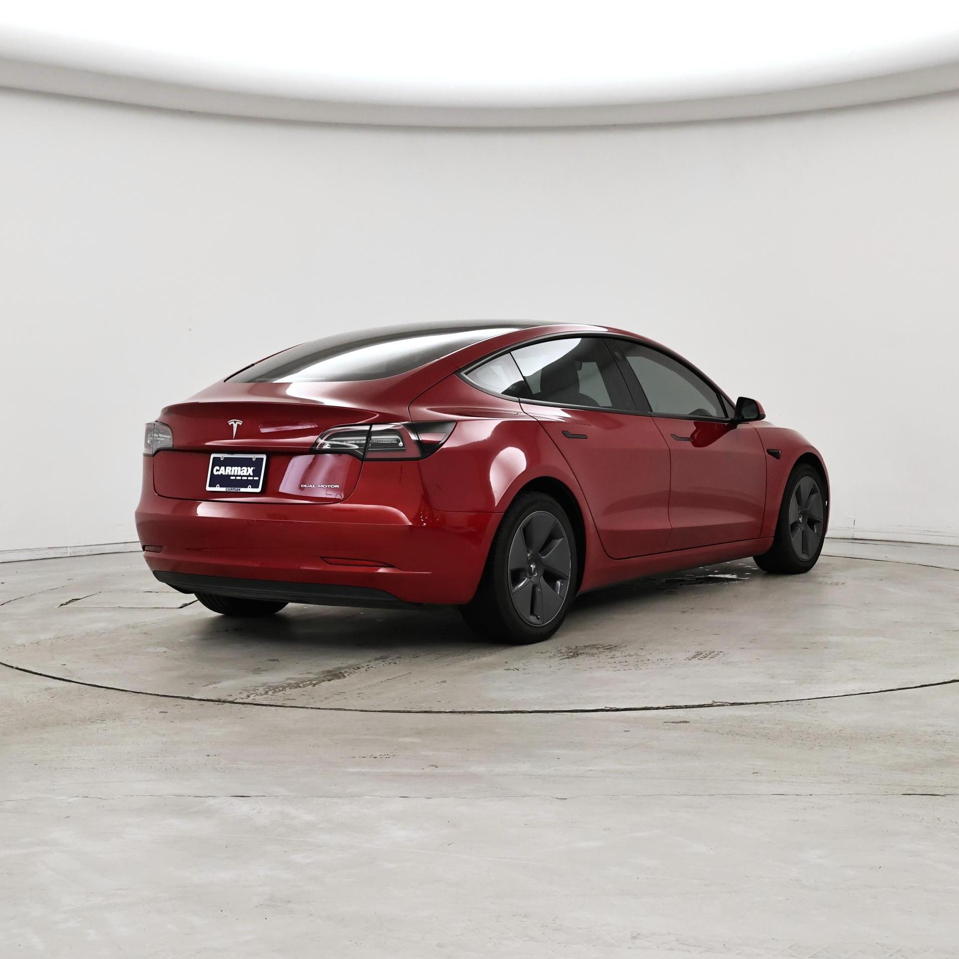 Thumbnail: 2022 Tesla Model 3 - 8