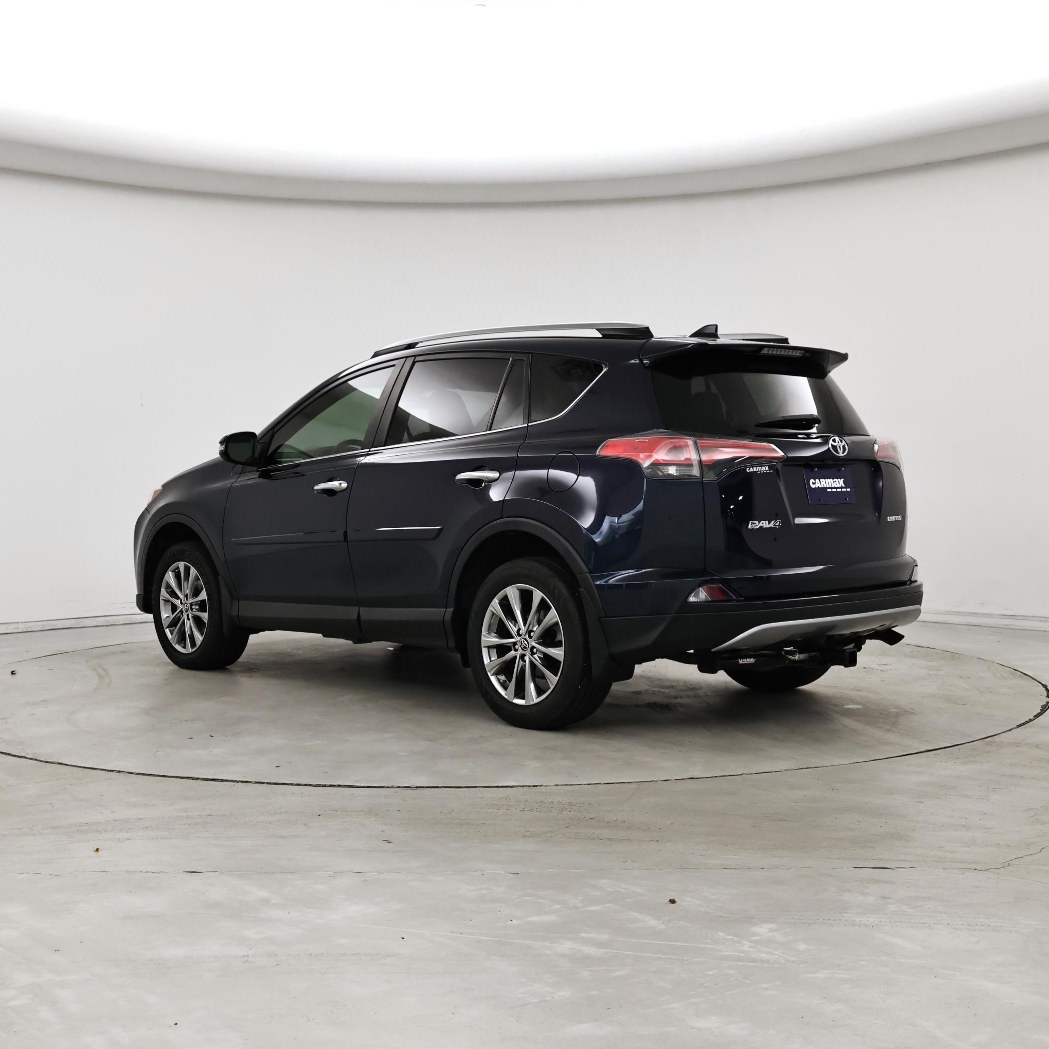 Thumbnail: 2017 Toyota RAV4 - 2
