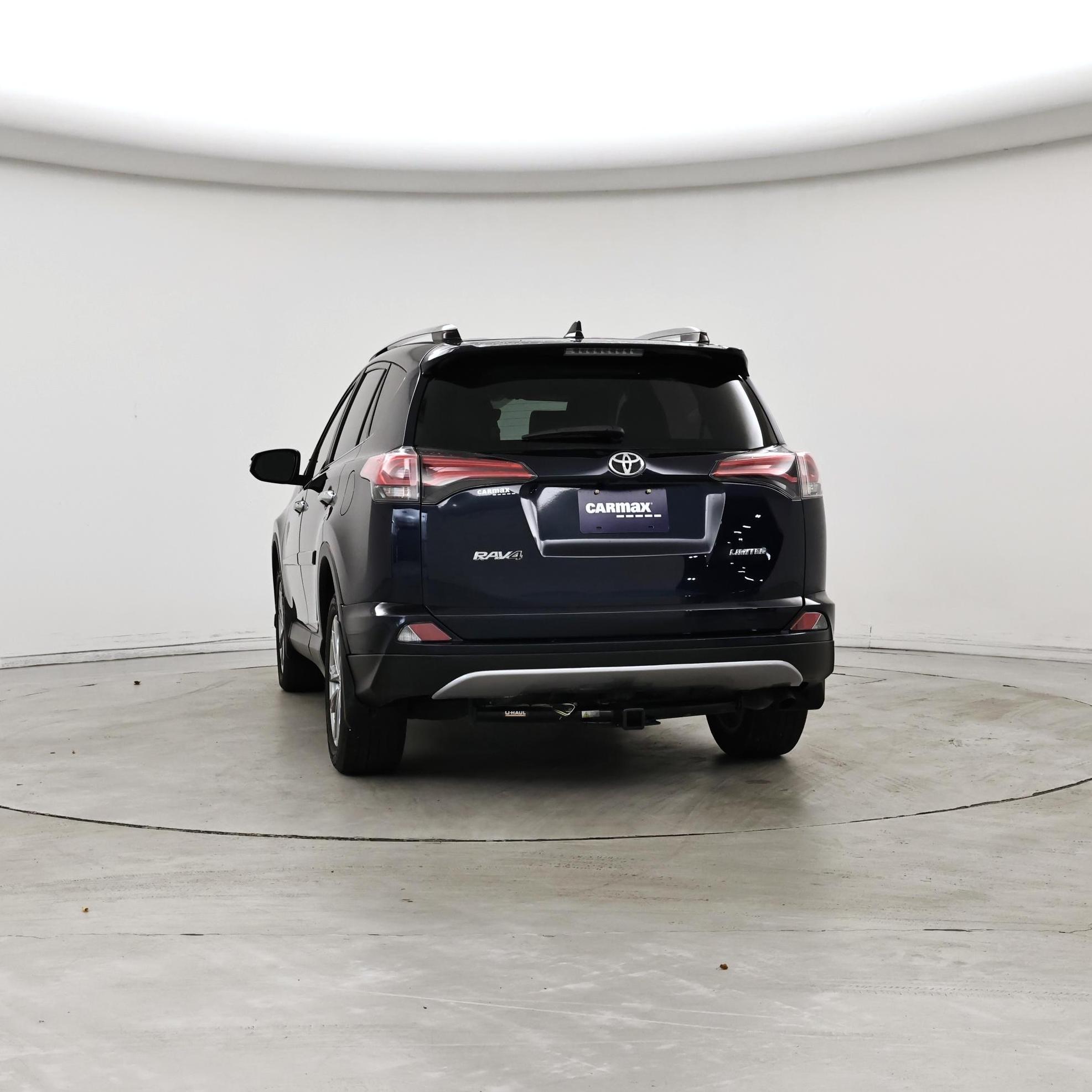Thumbnail: 2017 Toyota RAV4 - 6