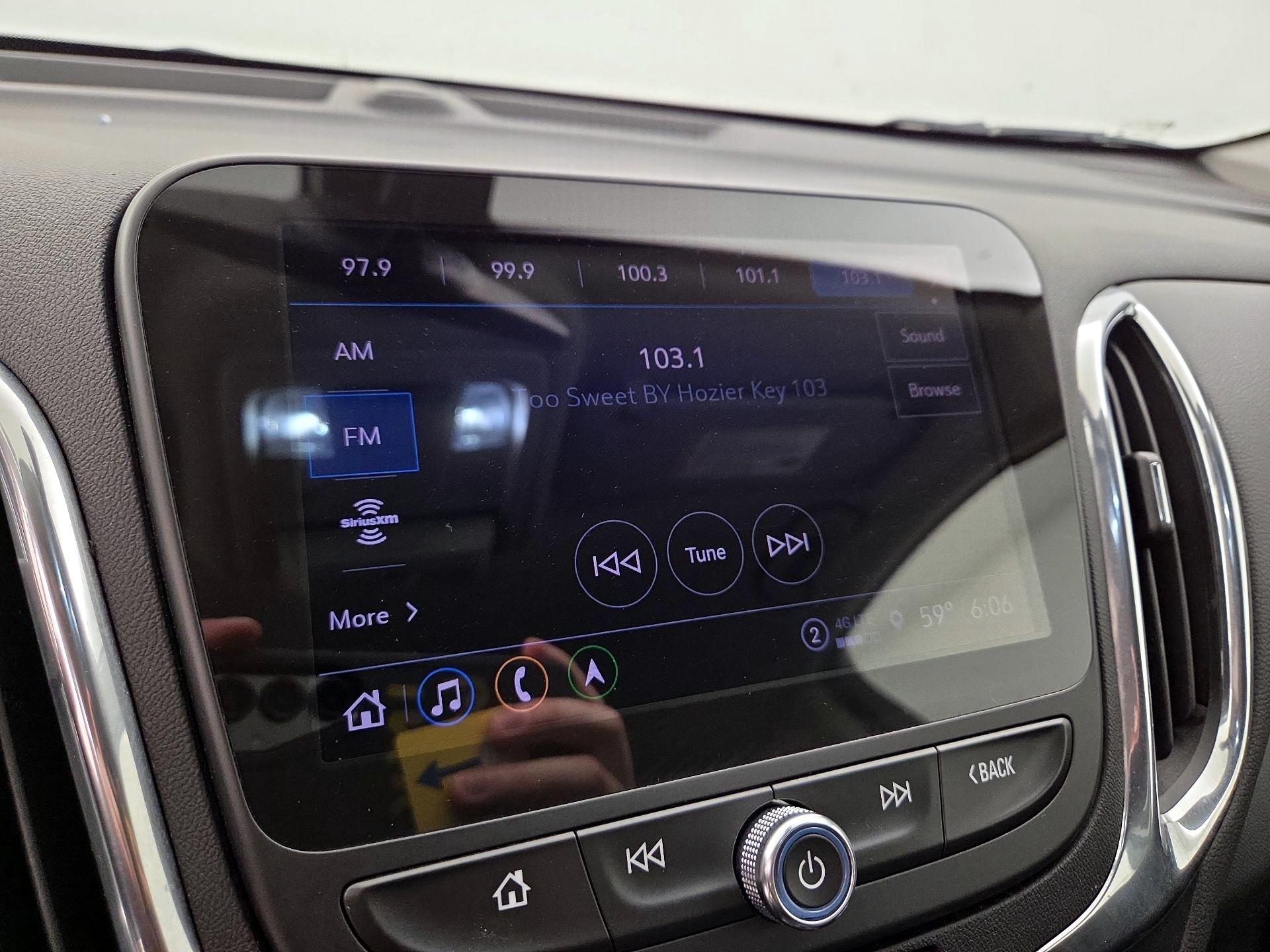 Thumbnail: 2022 Chevrolet Equinox - 16