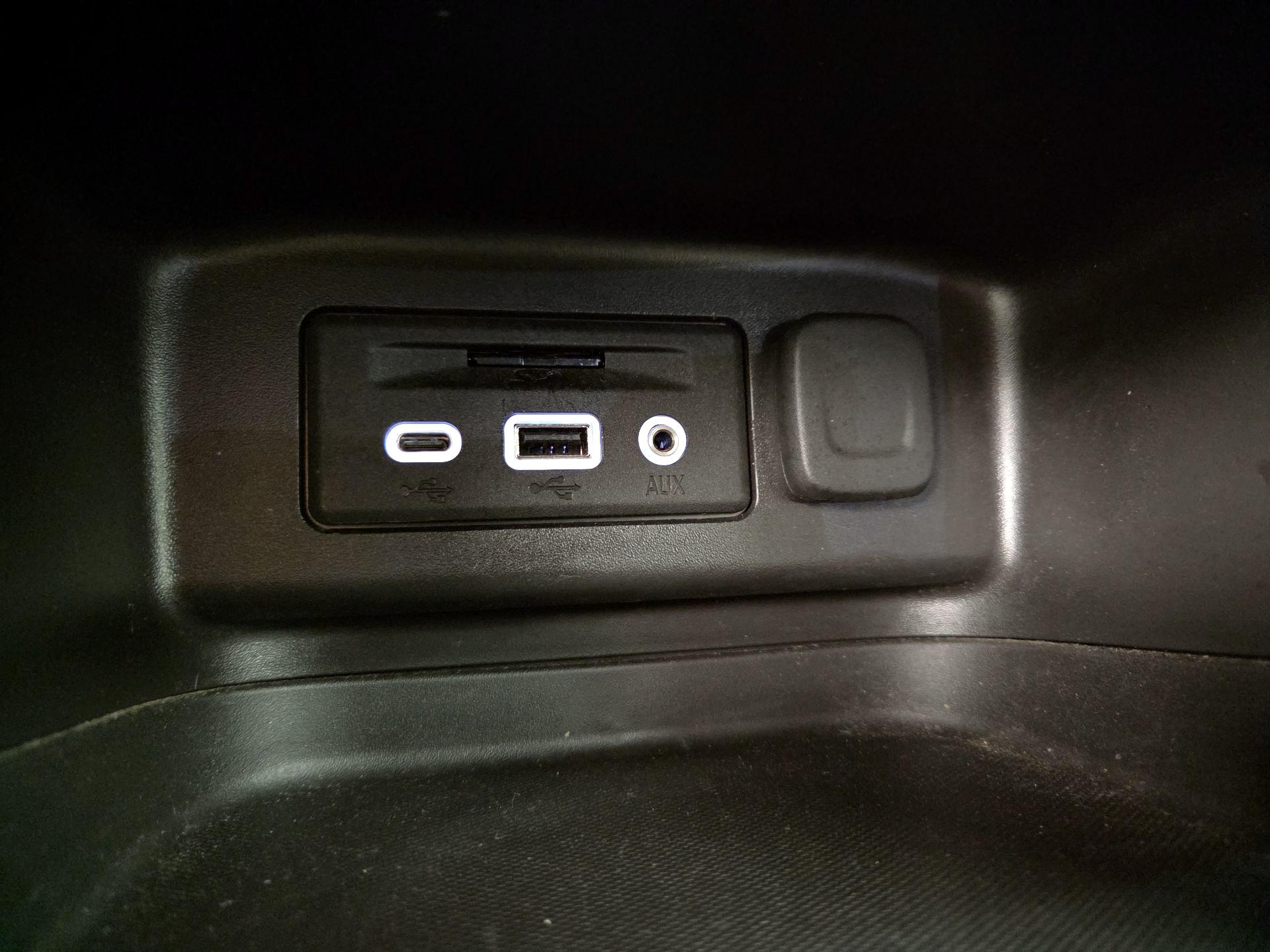 Thumbnail: 2022 Chevrolet Equinox - 19