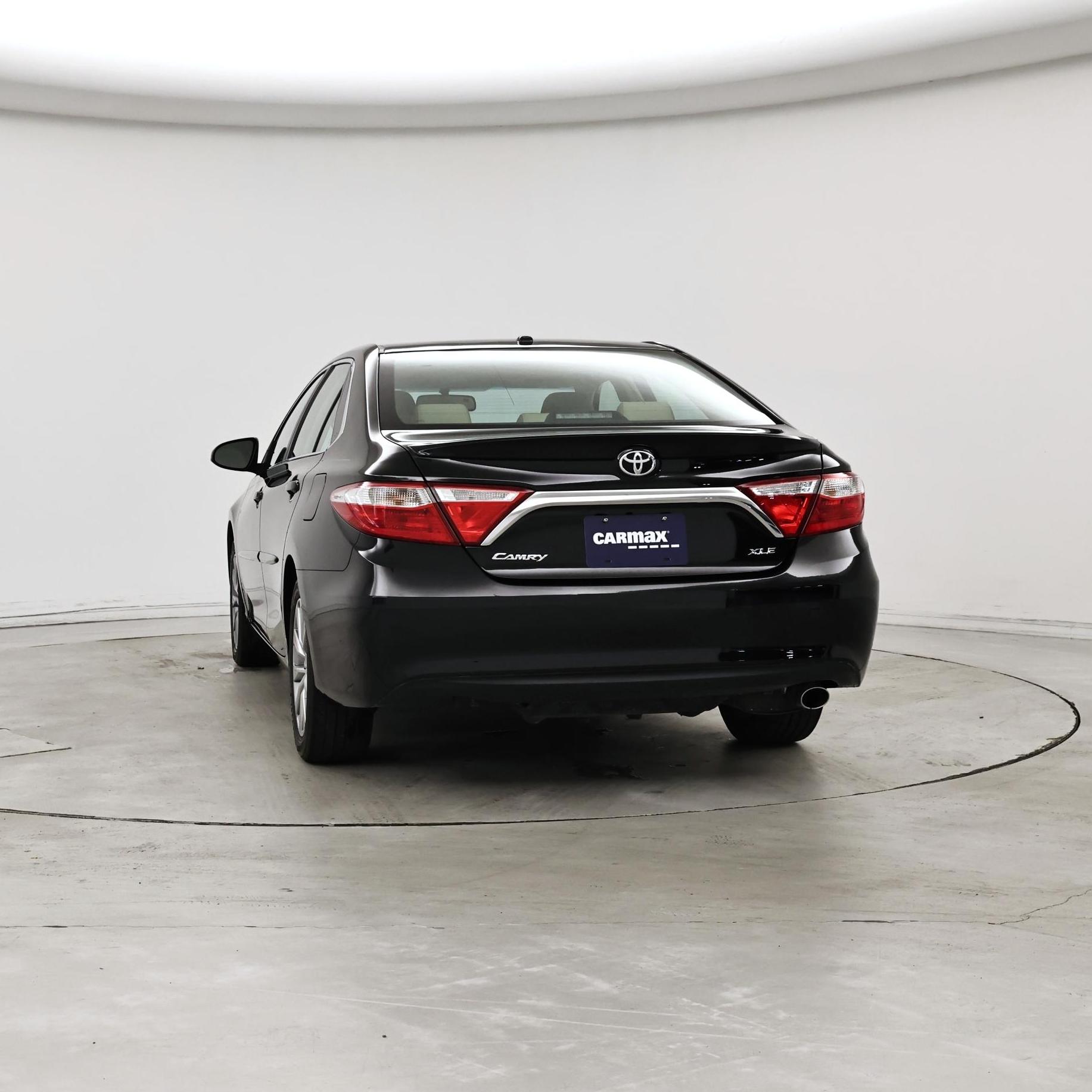 Thumbnail: 2016 Toyota Camry - 6