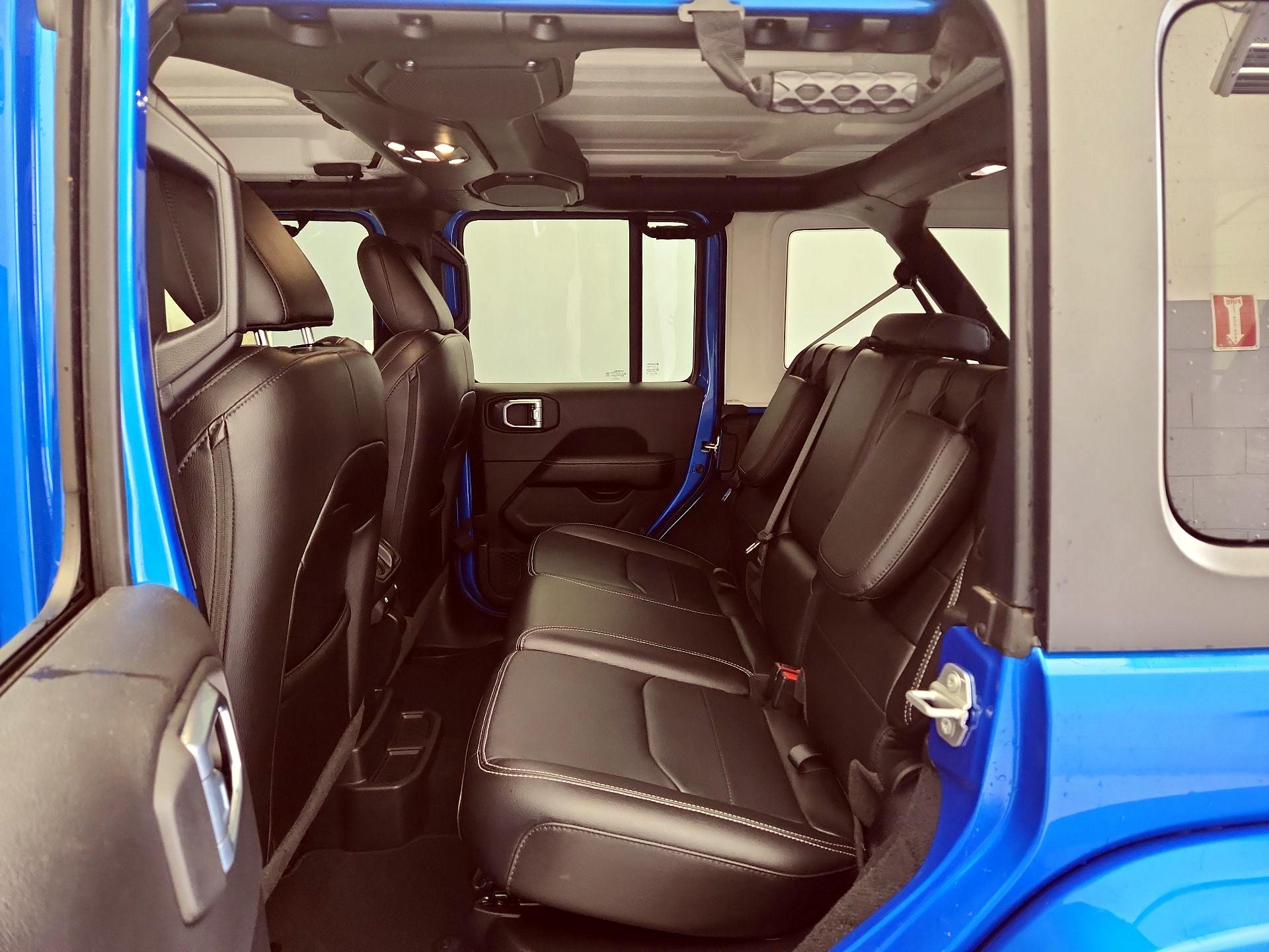 Thumbnail: 2021 Jeep Wrangler - 20