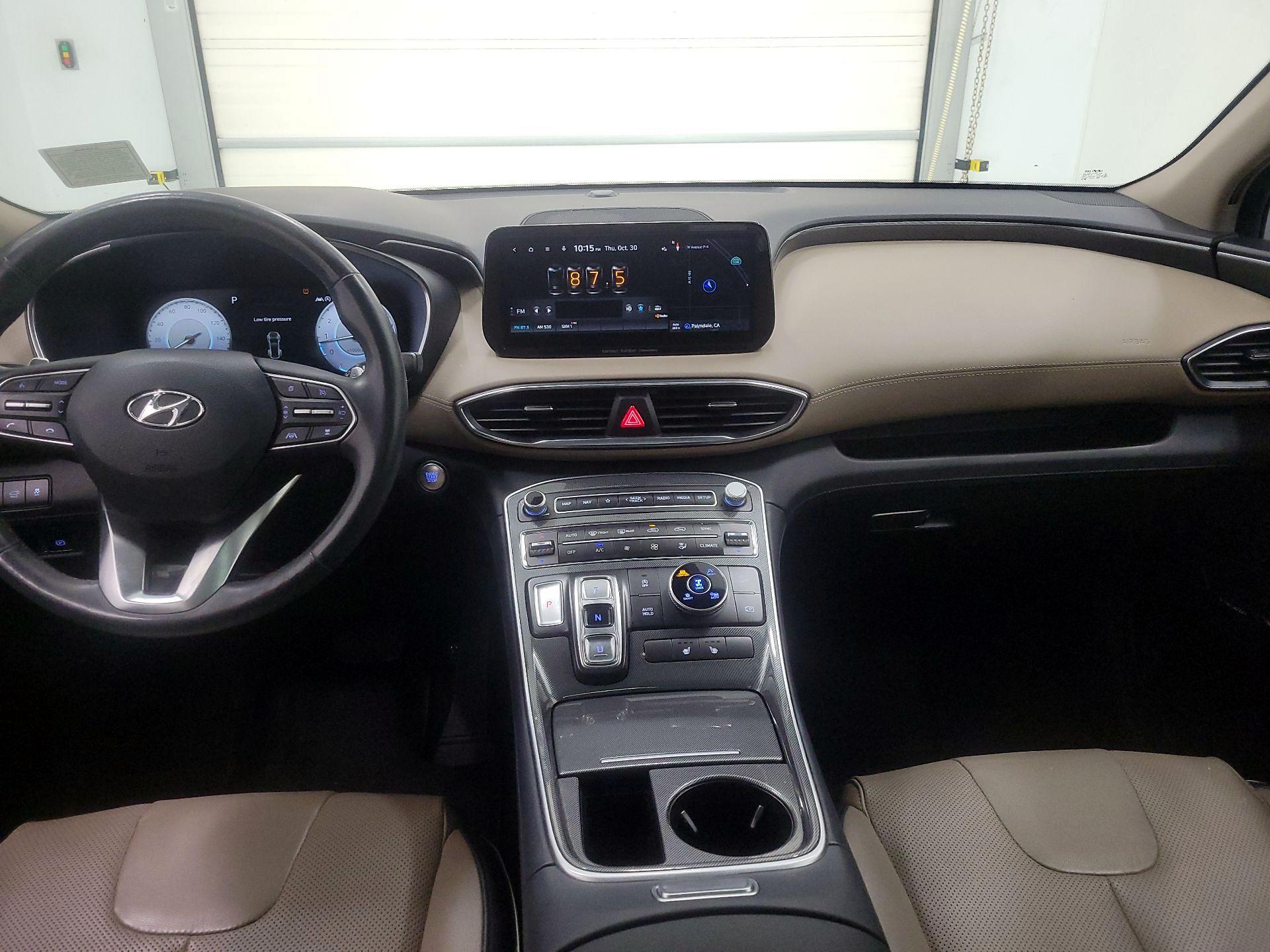 Thumbnail: 2022 Hyundai Santa Fe - 9