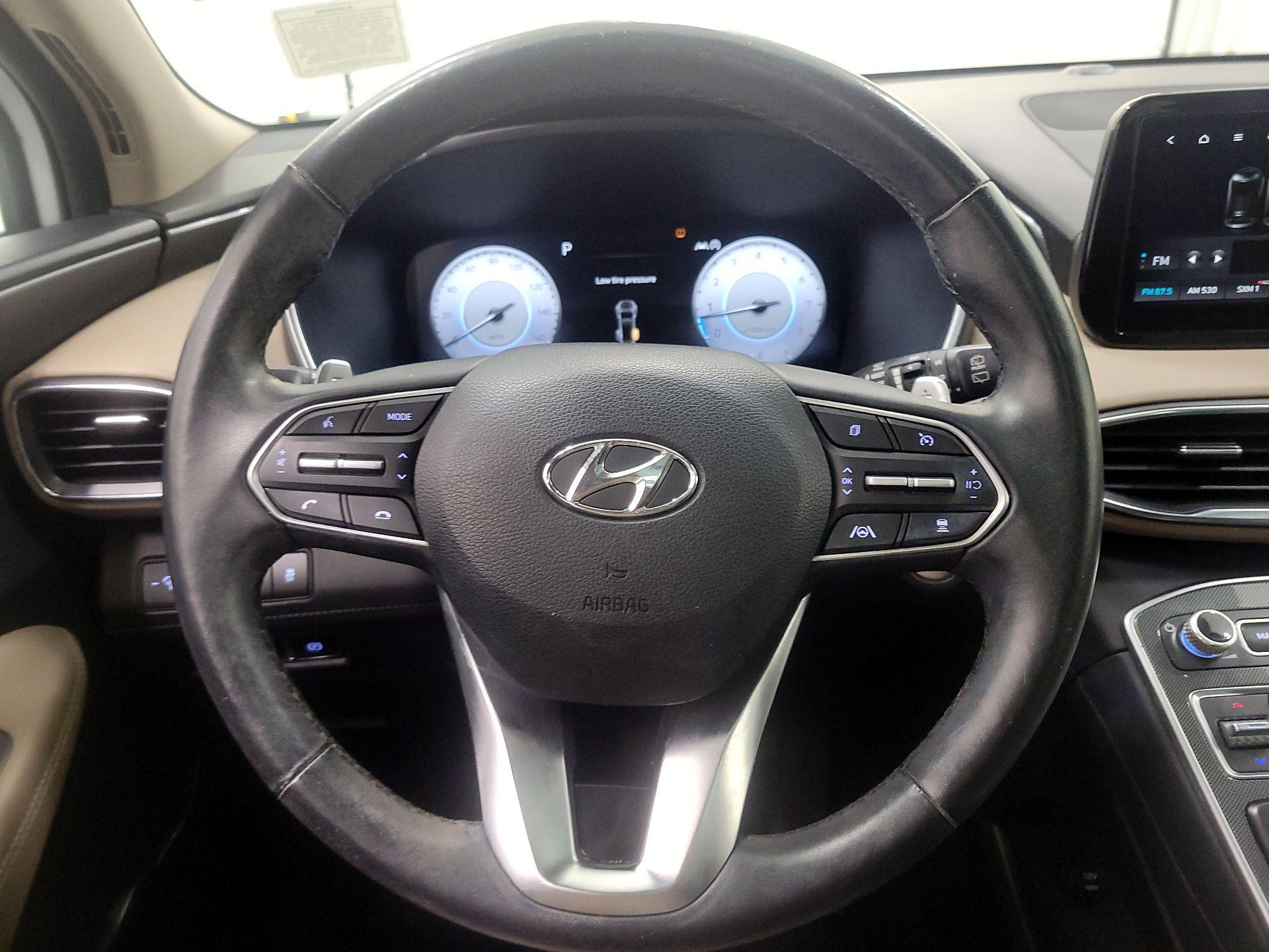 Thumbnail: 2022 Hyundai Santa Fe - 10