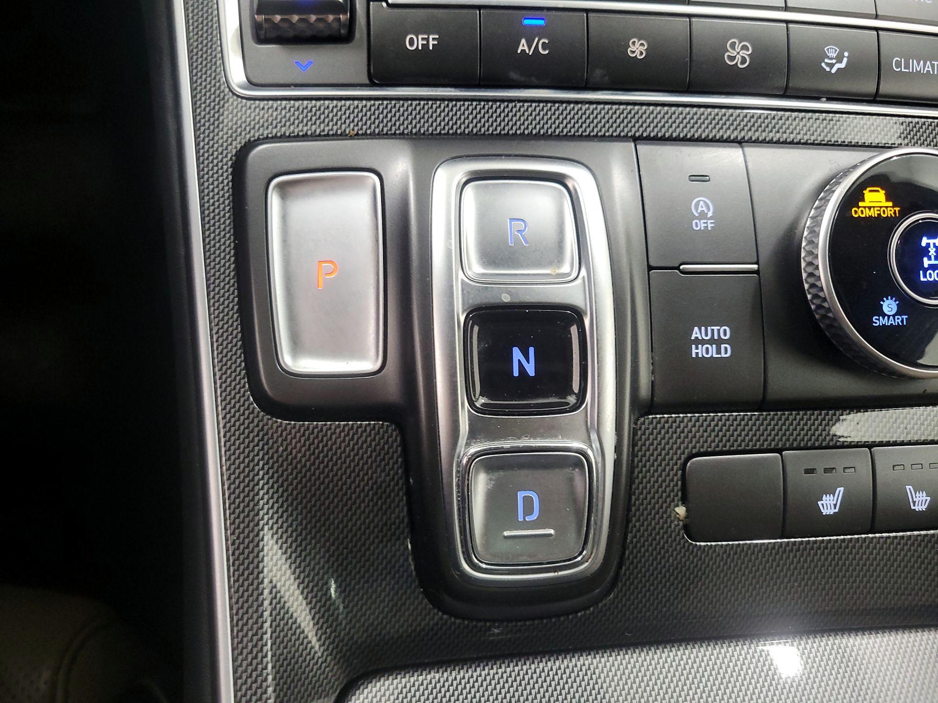 Thumbnail: 2022 Hyundai Santa Fe - 18