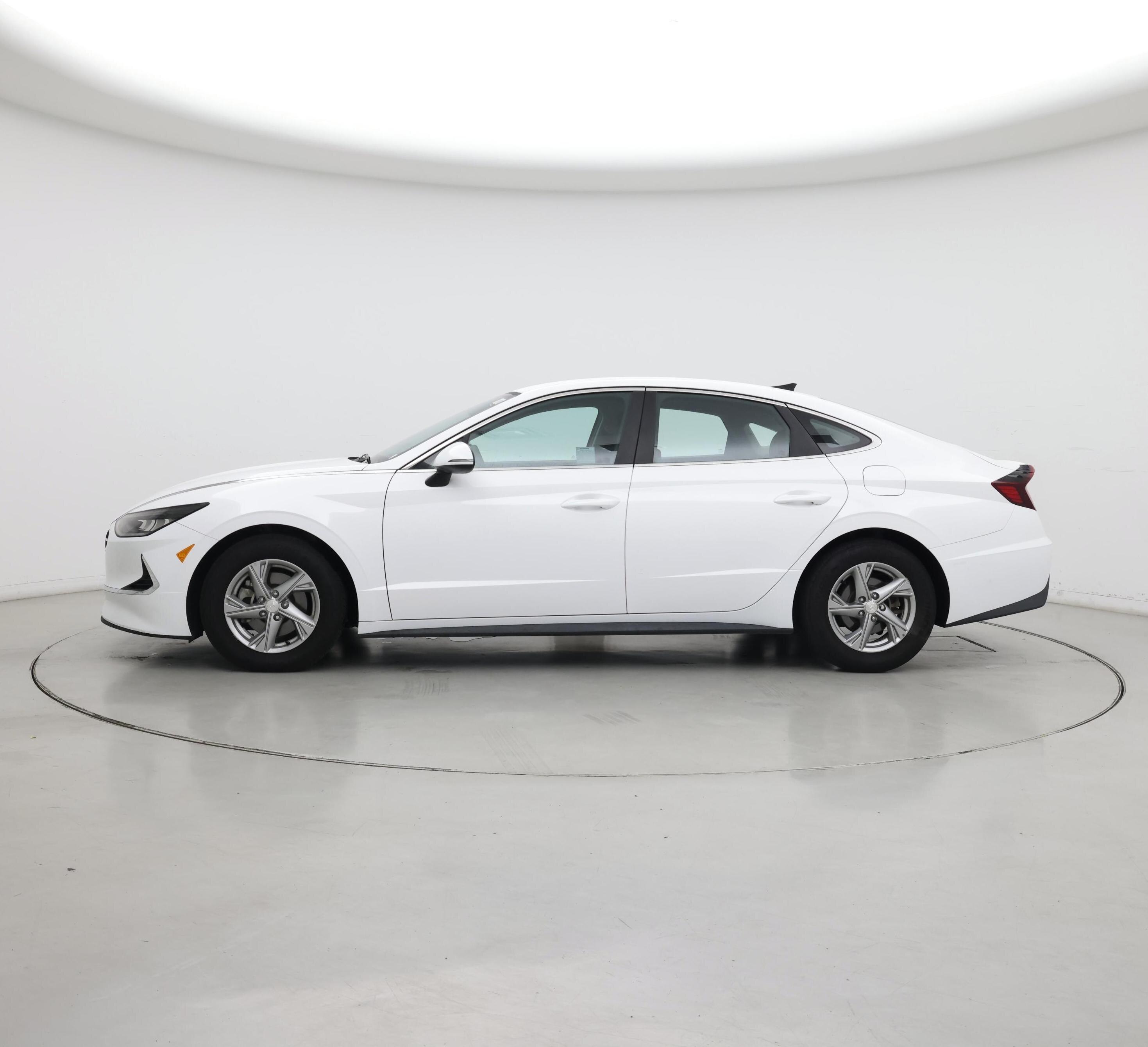 Thumbnail: 2023 Hyundai Sonata - 3