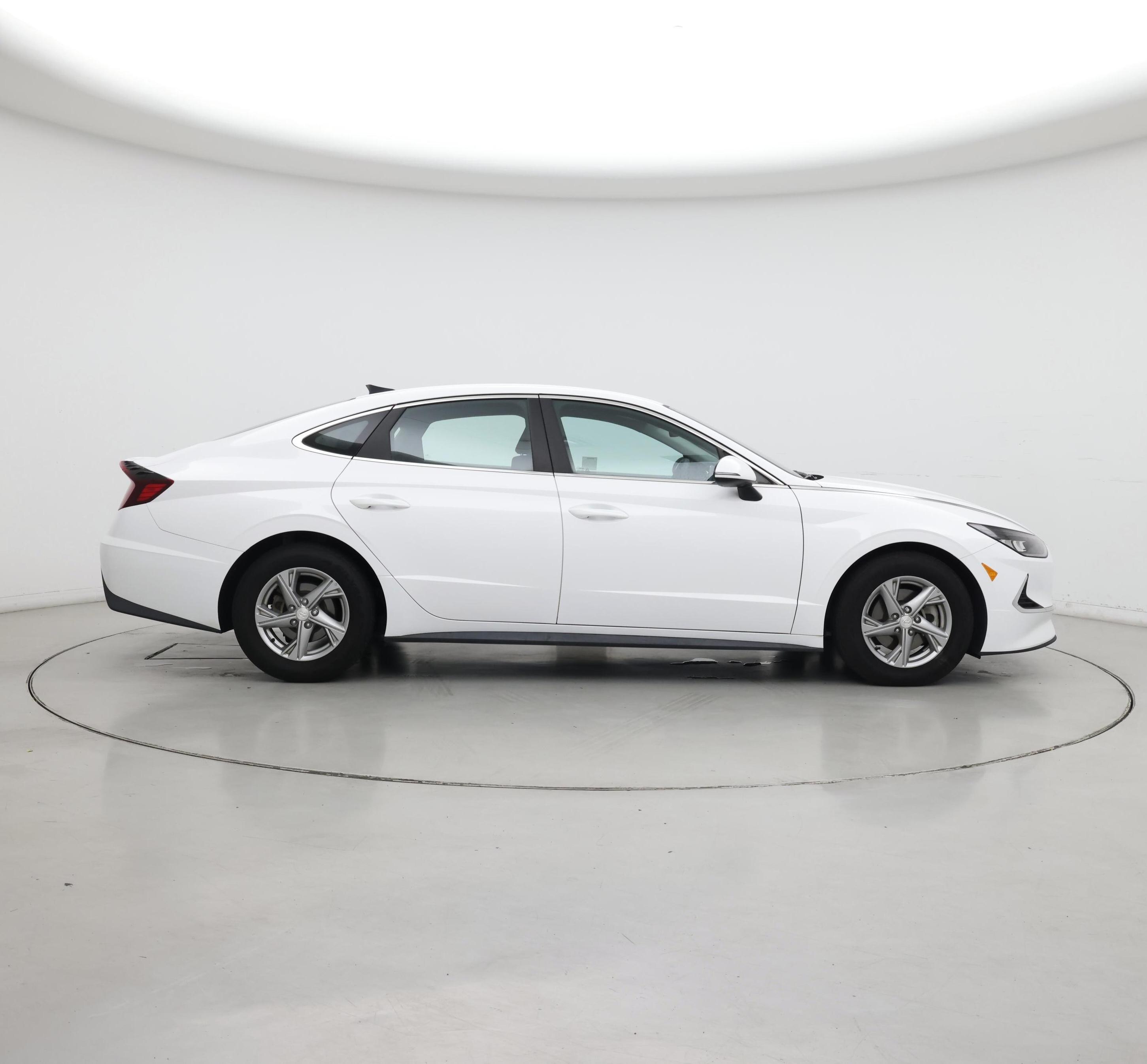 Thumbnail: 2023 Hyundai Sonata - 7