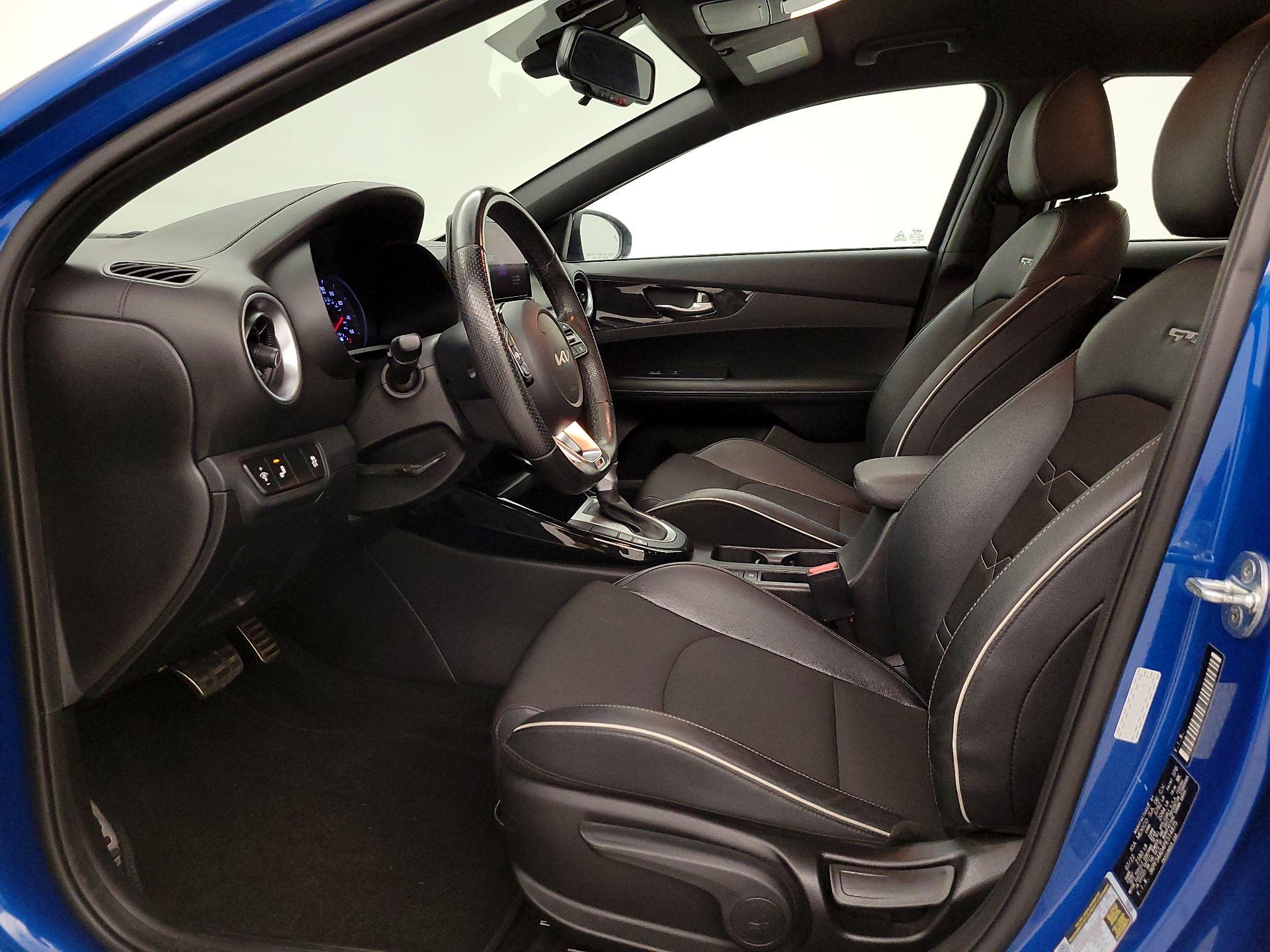 Thumbnail: 2023 Kia Forte - 11