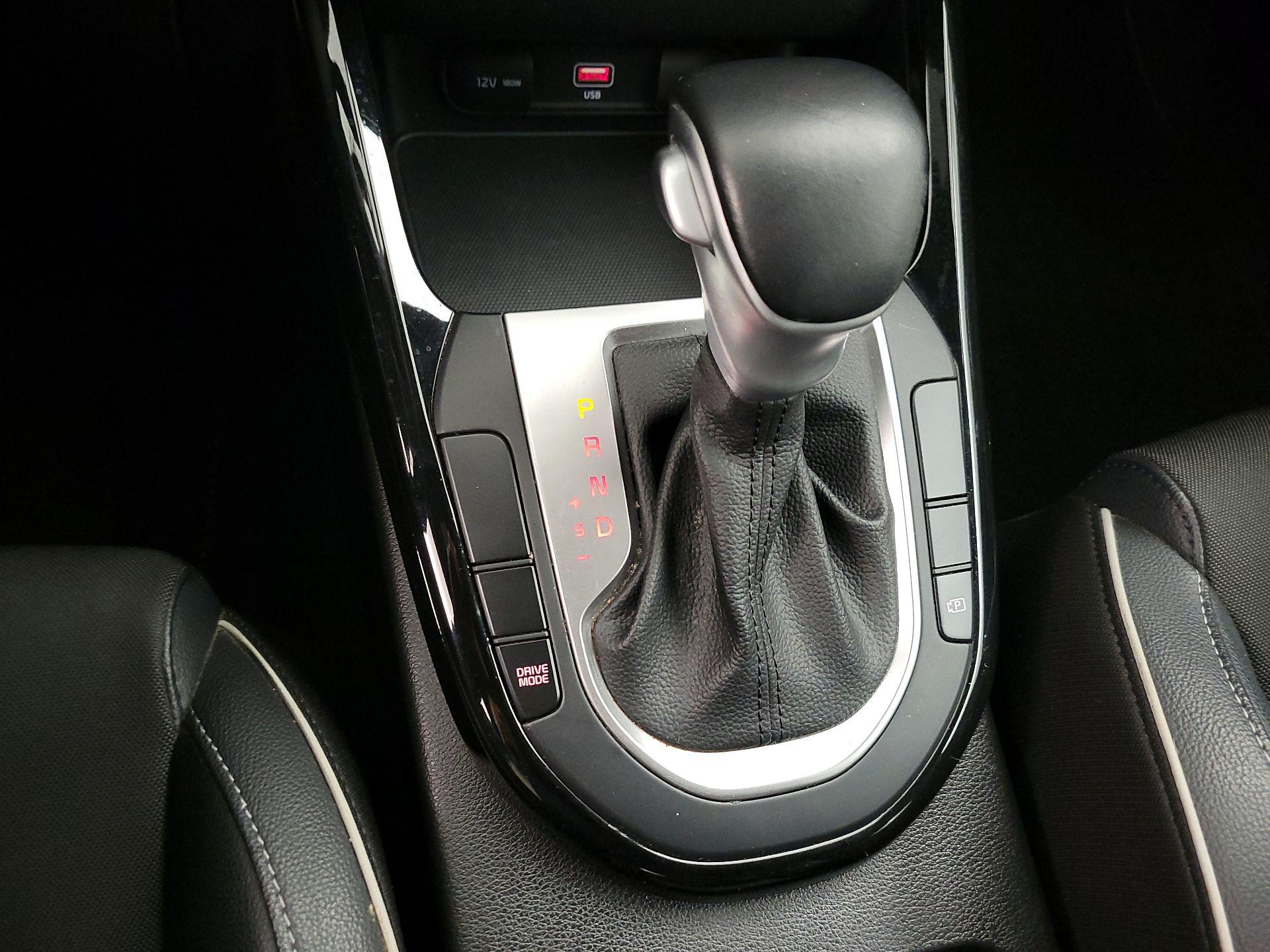 Thumbnail: 2023 Kia Forte - 18