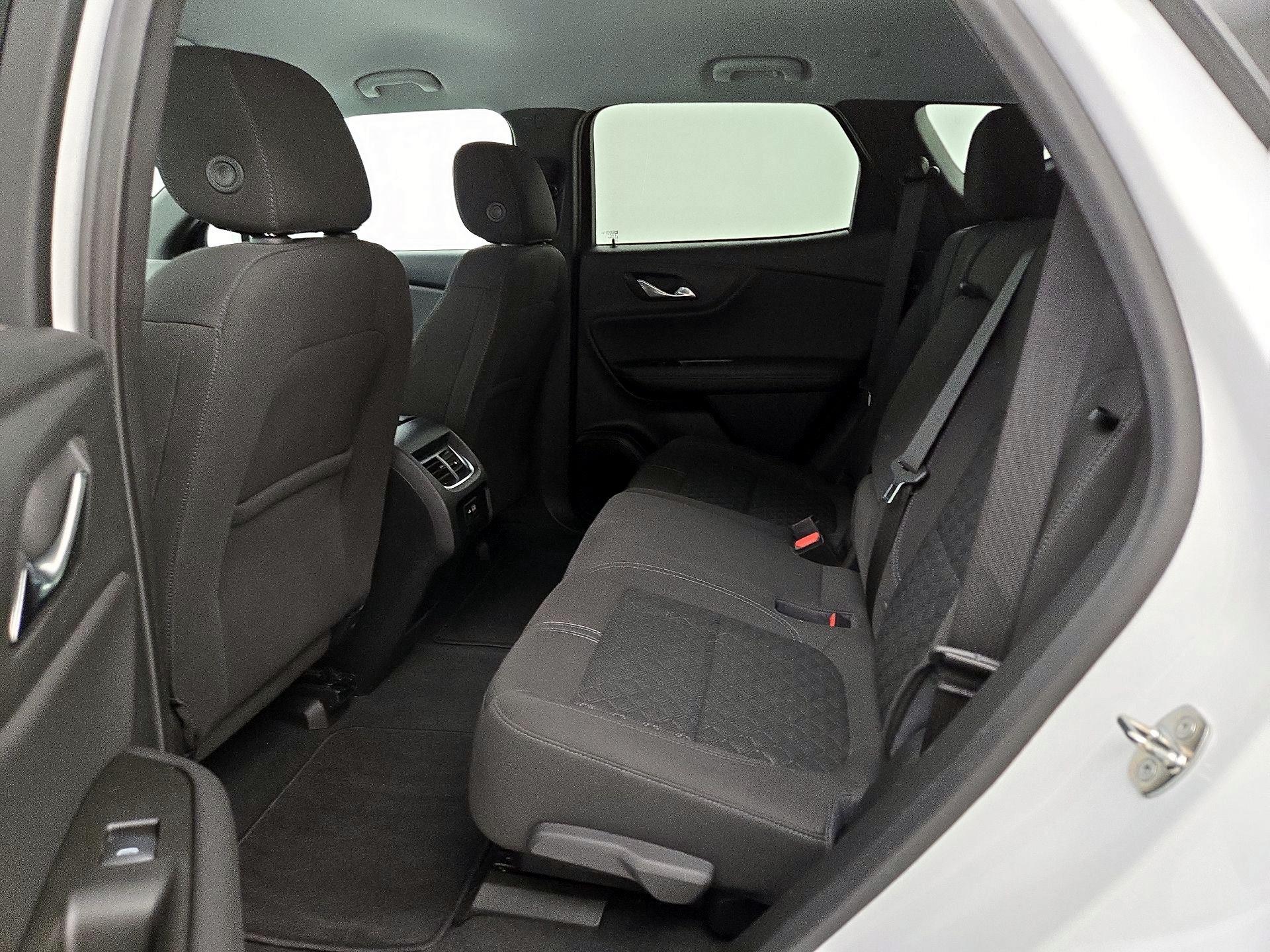 Thumbnail: 2022 Chevrolet Blazer - 19