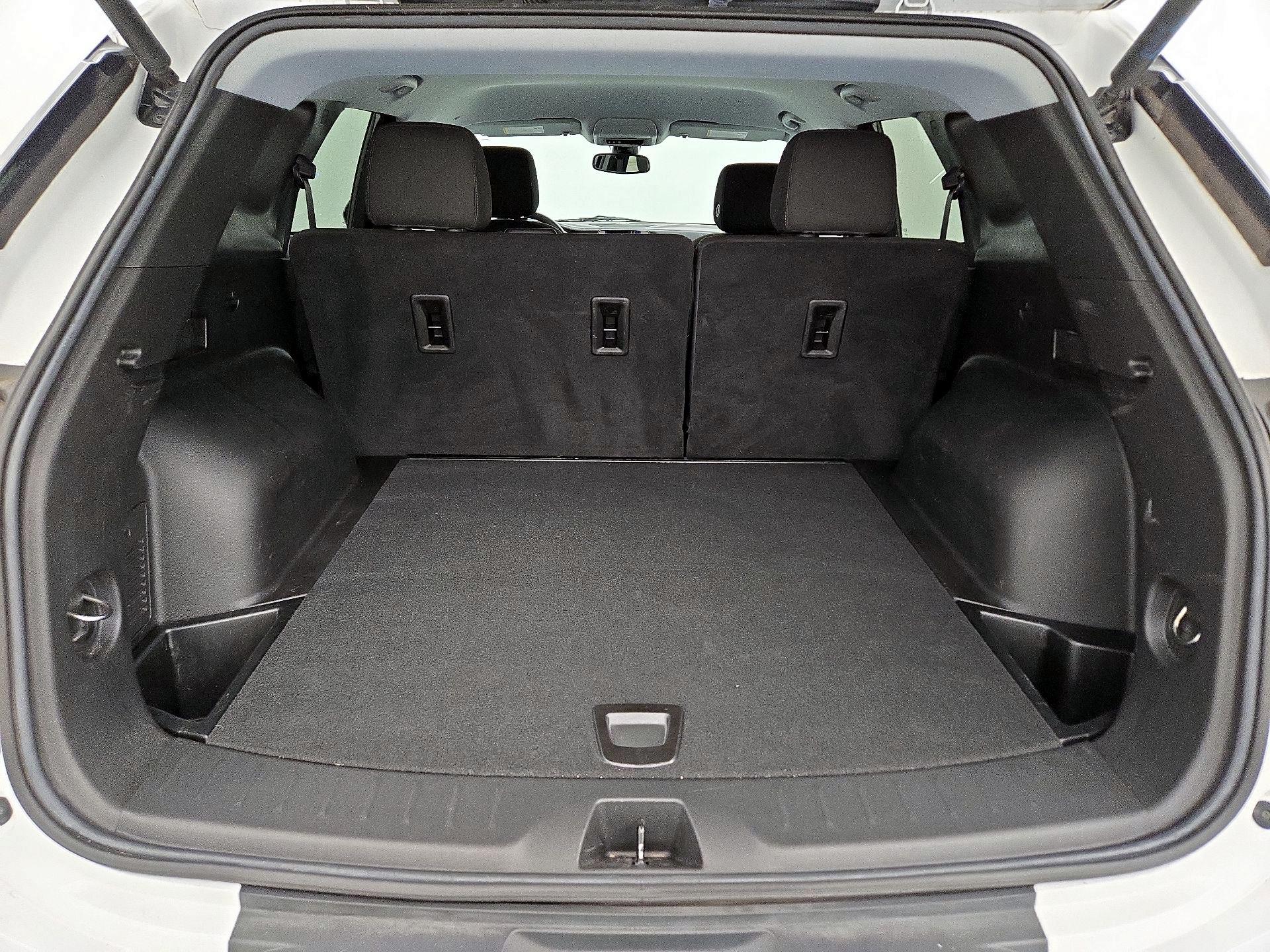 Thumbnail: 2022 Chevrolet Blazer - 20