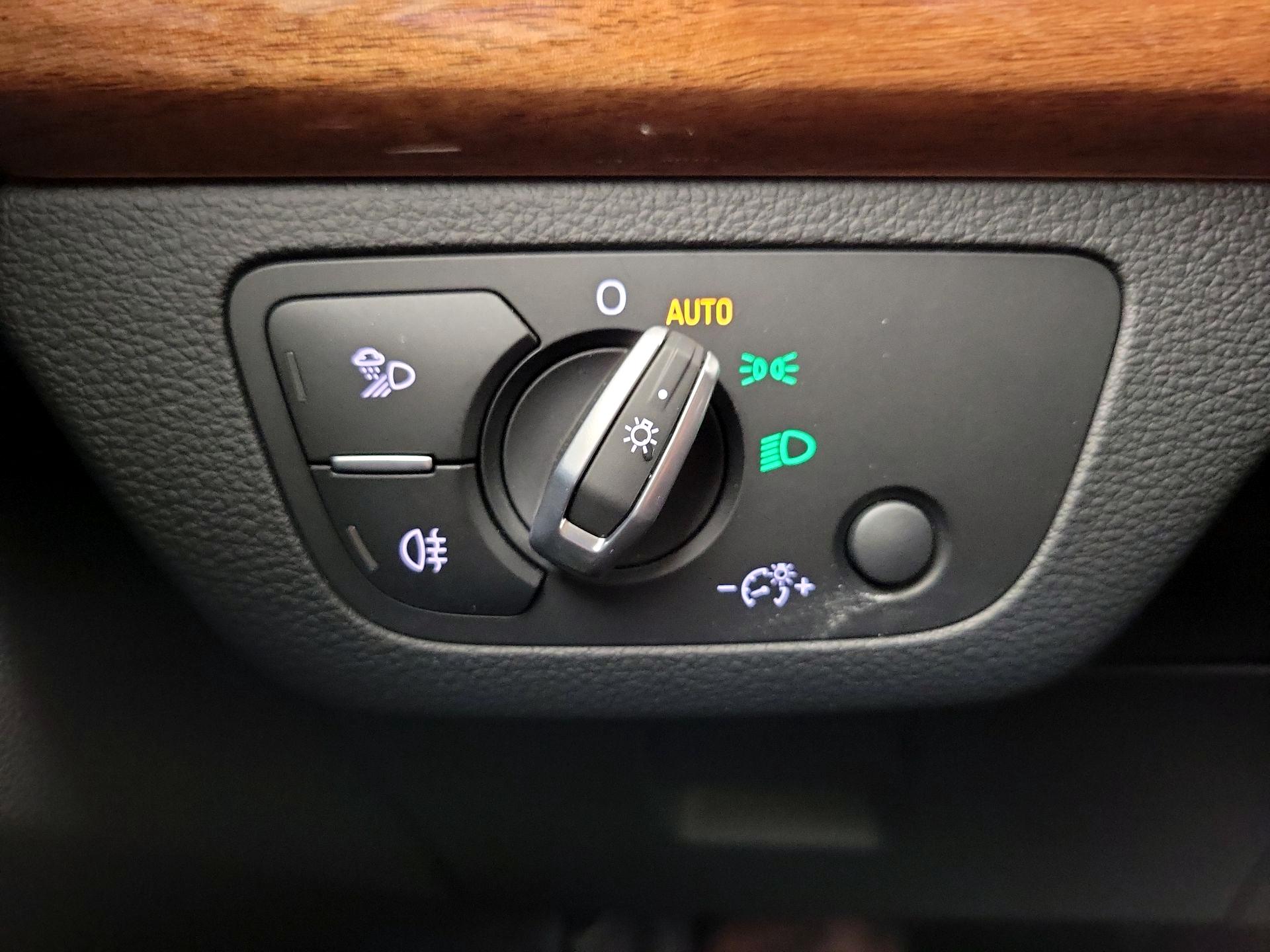 Thumbnail: 2023 Audi Q5 - 13