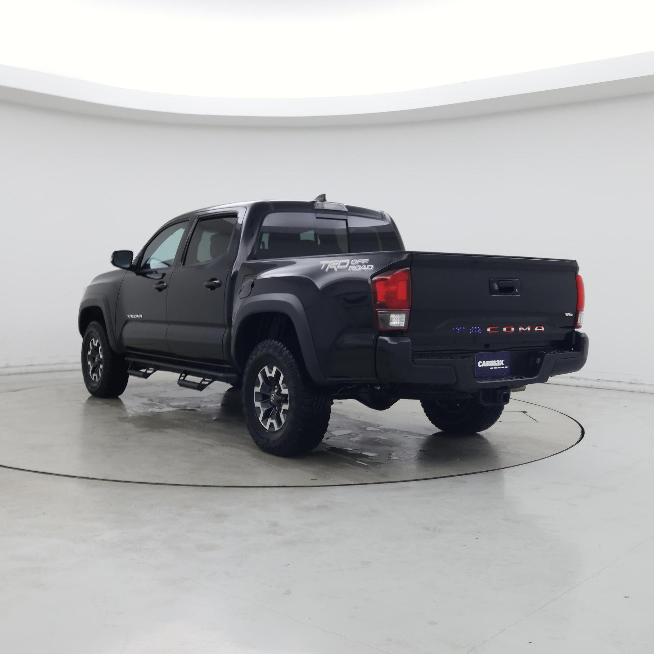 Thumbnail: 2018 Toyota Tacoma - 2