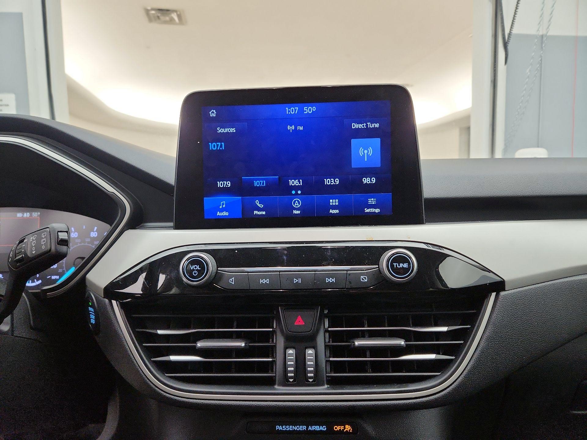 Thumbnail: 2021 Ford Escape - 16