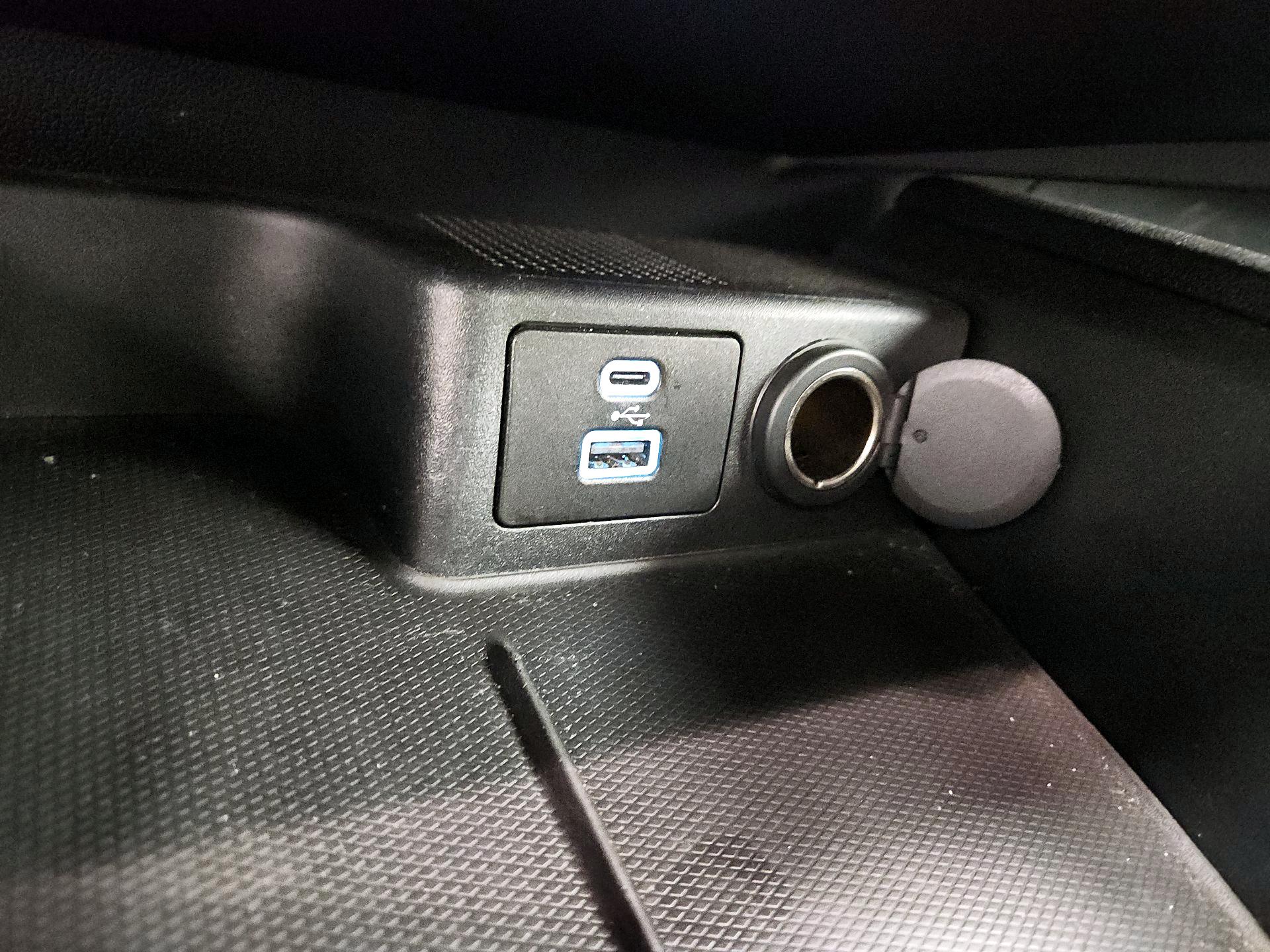 Thumbnail: 2021 Ford Escape - 19