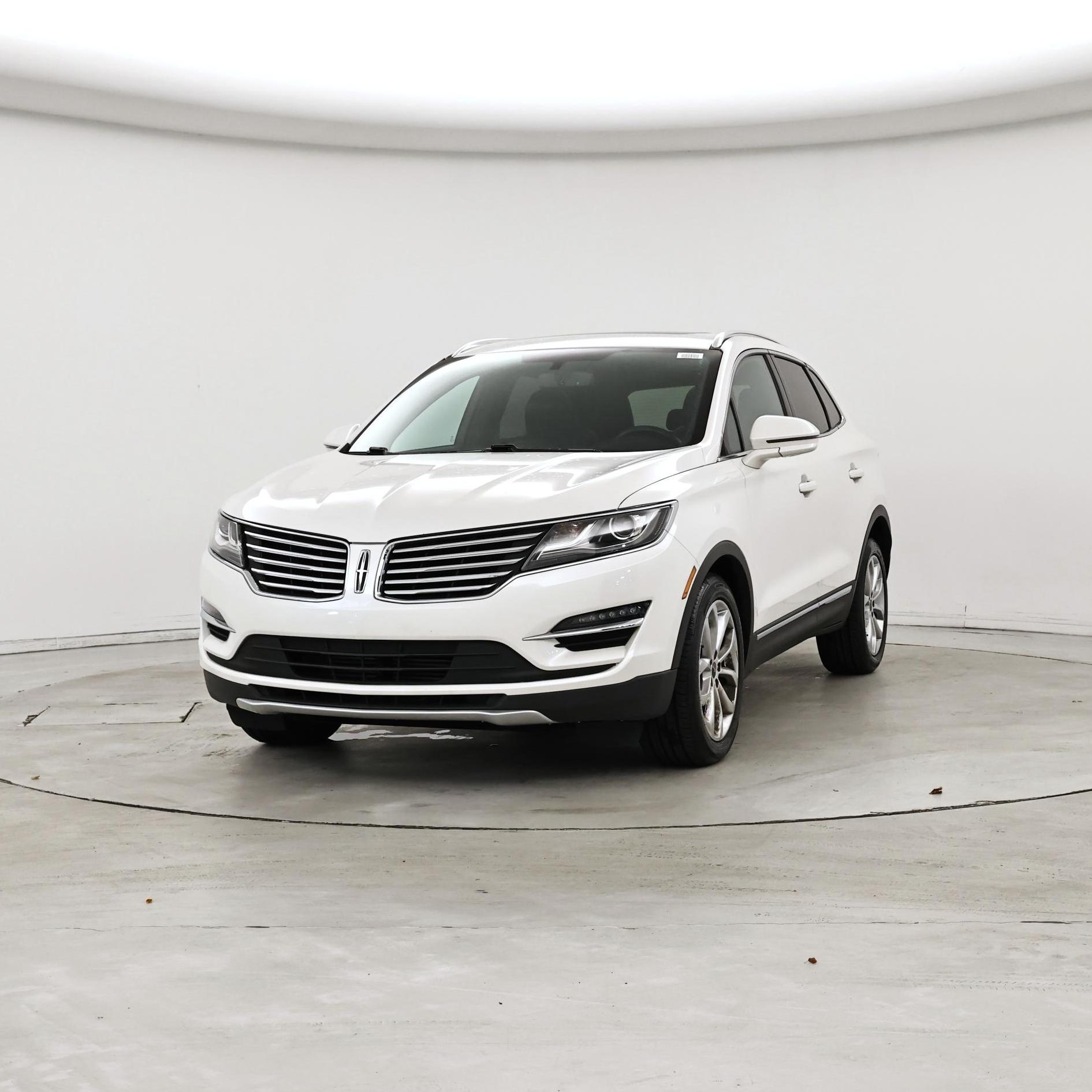Thumbnail: 2016 Lincoln MKC - 4