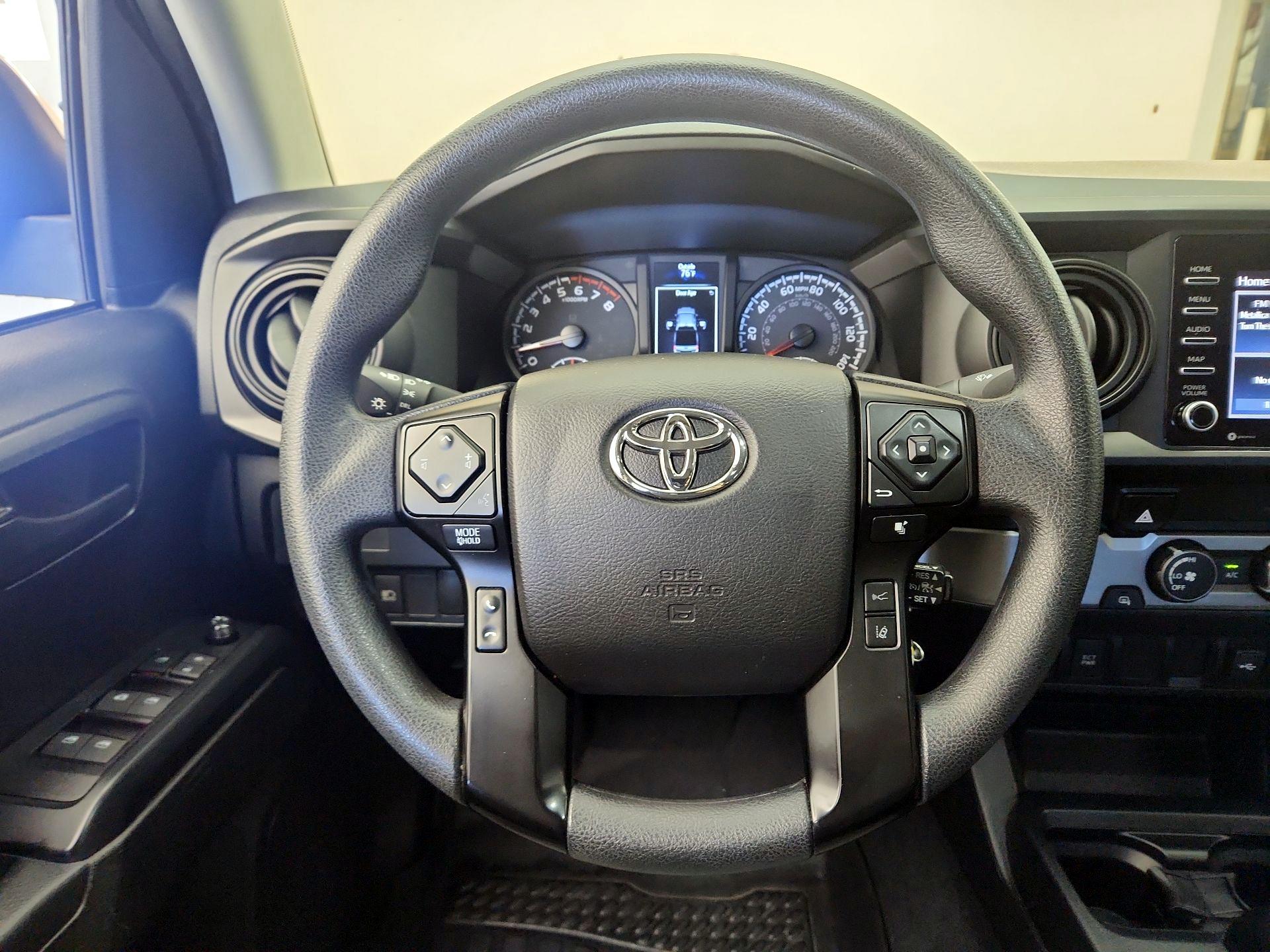 Thumbnail: 2021 Toyota Tacoma - 10