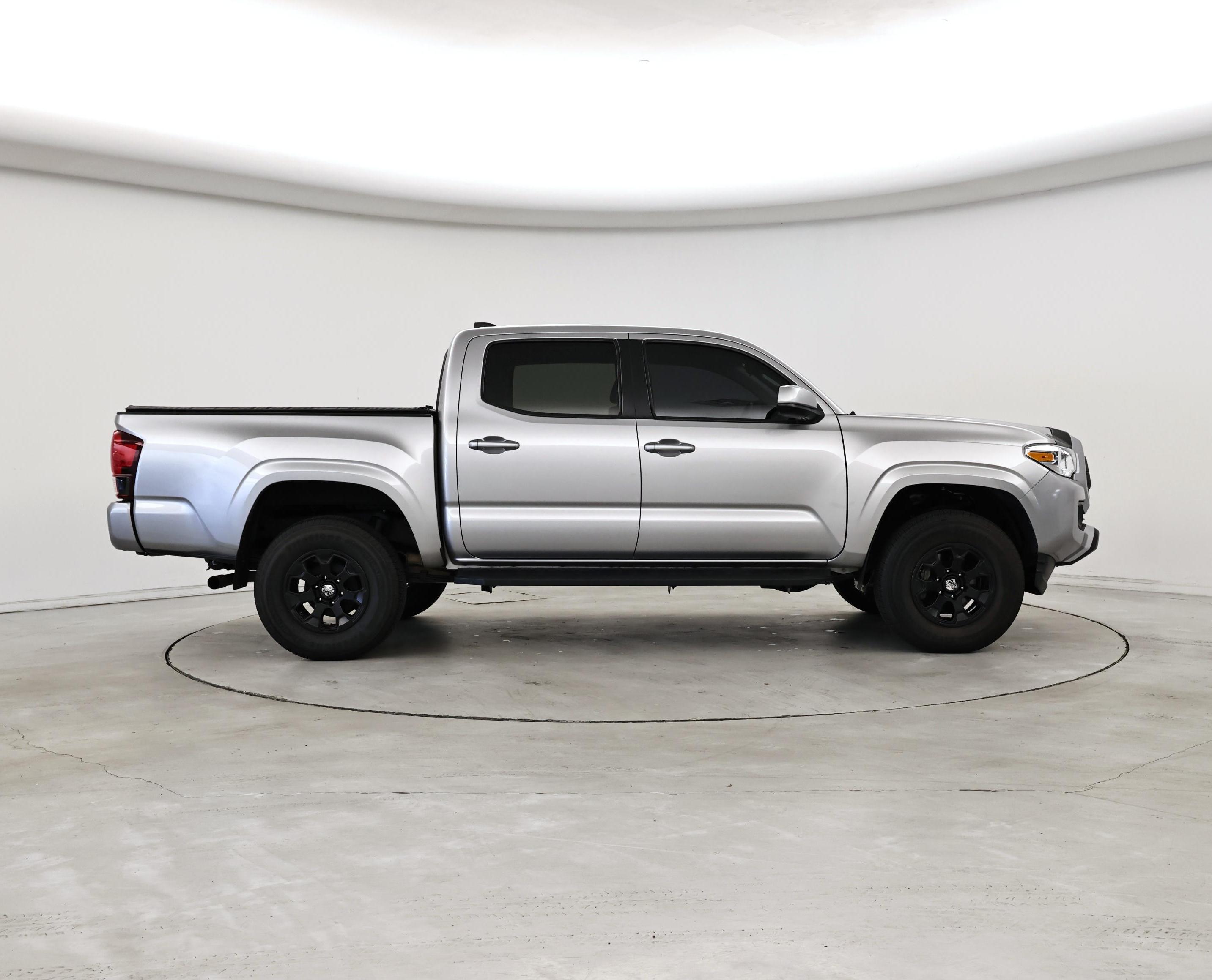 Thumbnail: 2021 Toyota Tacoma - 7