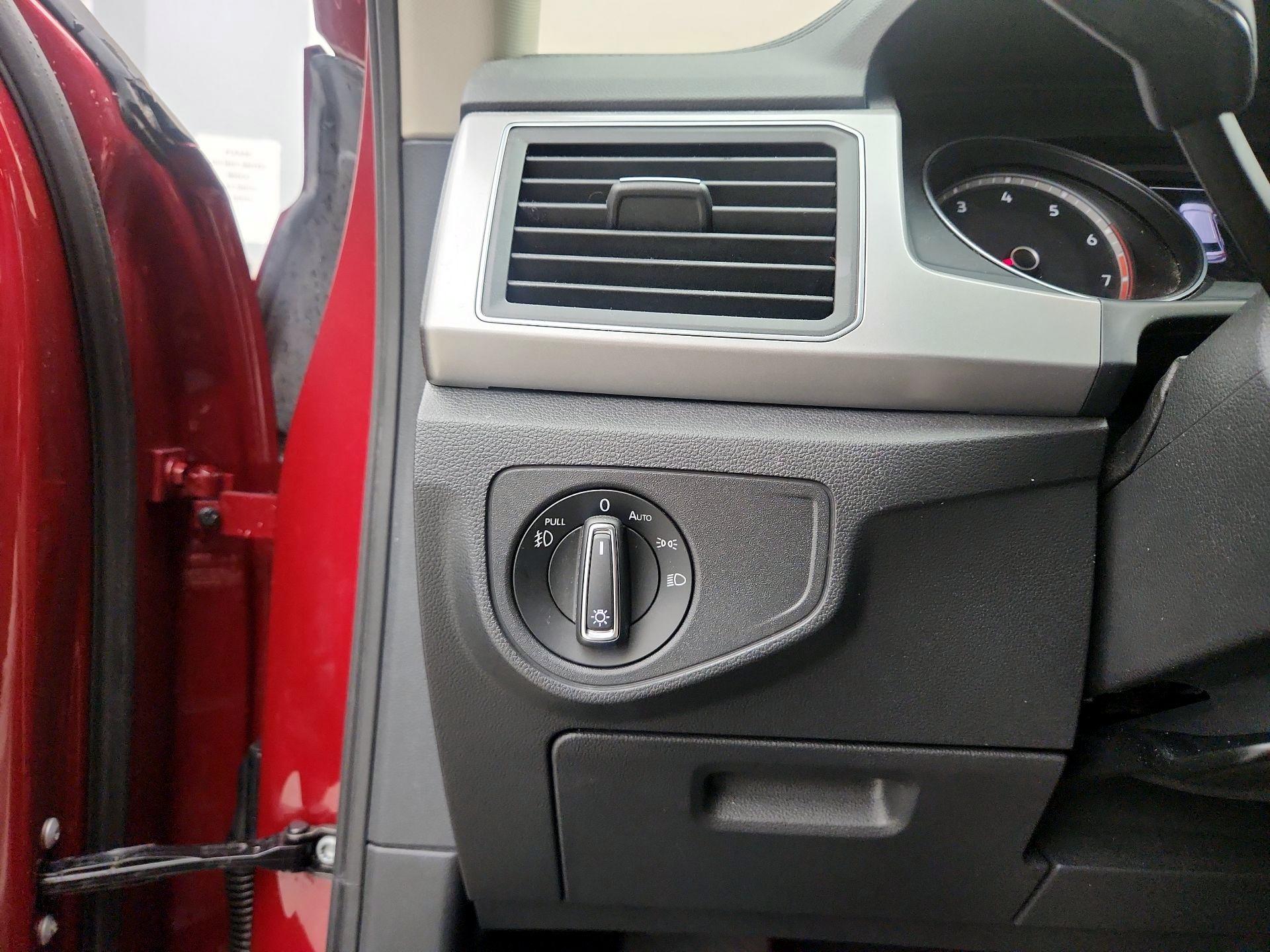 Thumbnail: 2019 Volkswagen Atlas - 13