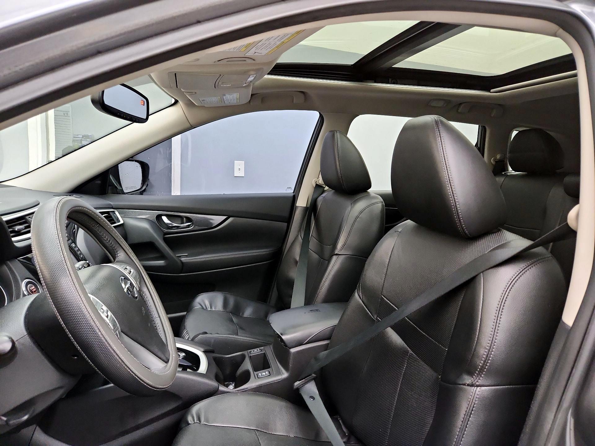 Thumbnail: 2016 Nissan Rogue - 20