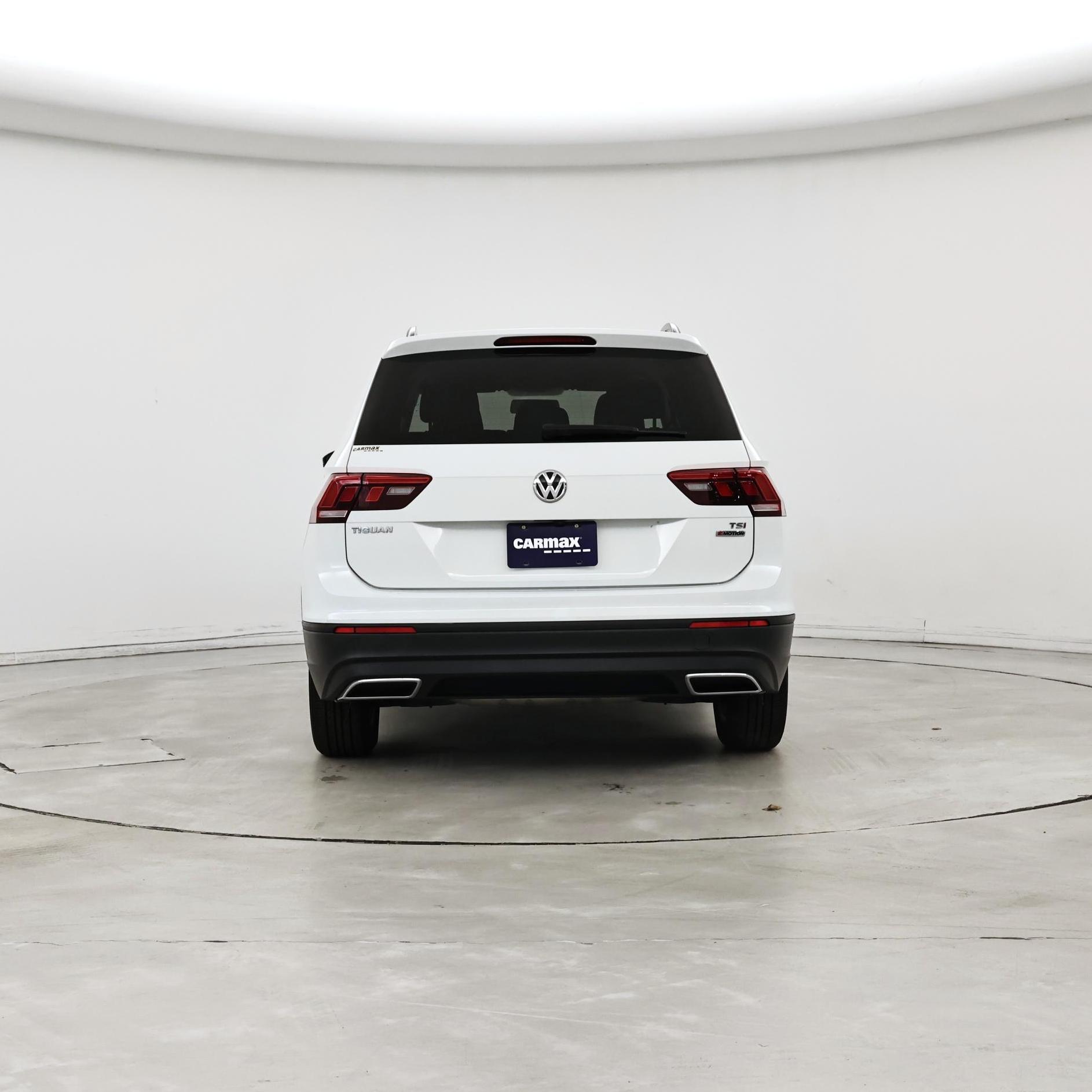 Thumbnail: 2018 Volkswagen Tiguan - 6