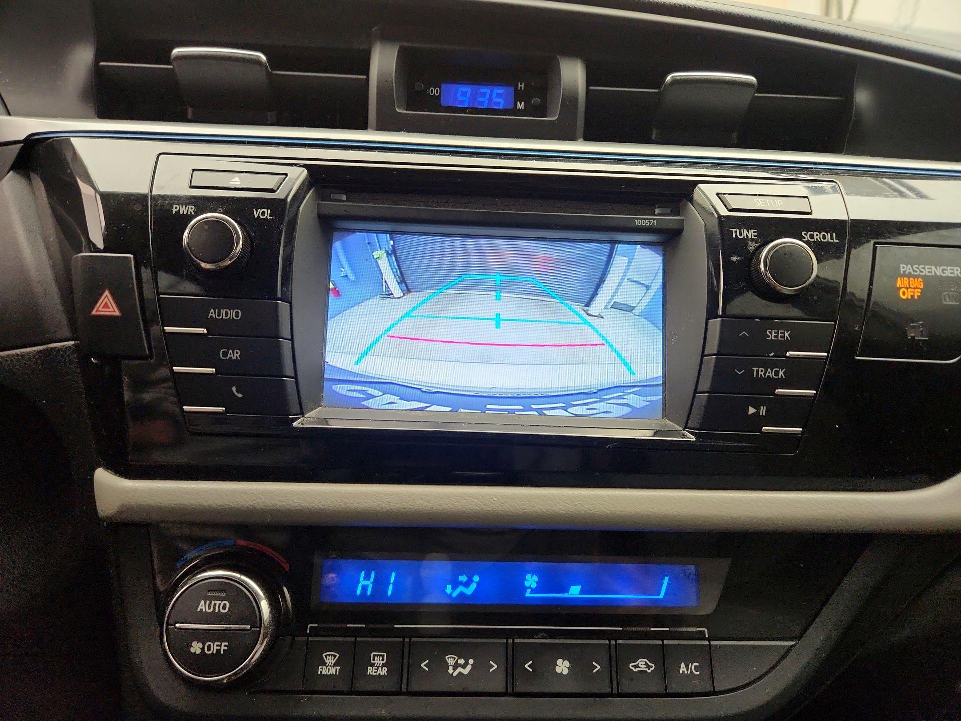 Thumbnail: 2016 Toyota Corolla - 14