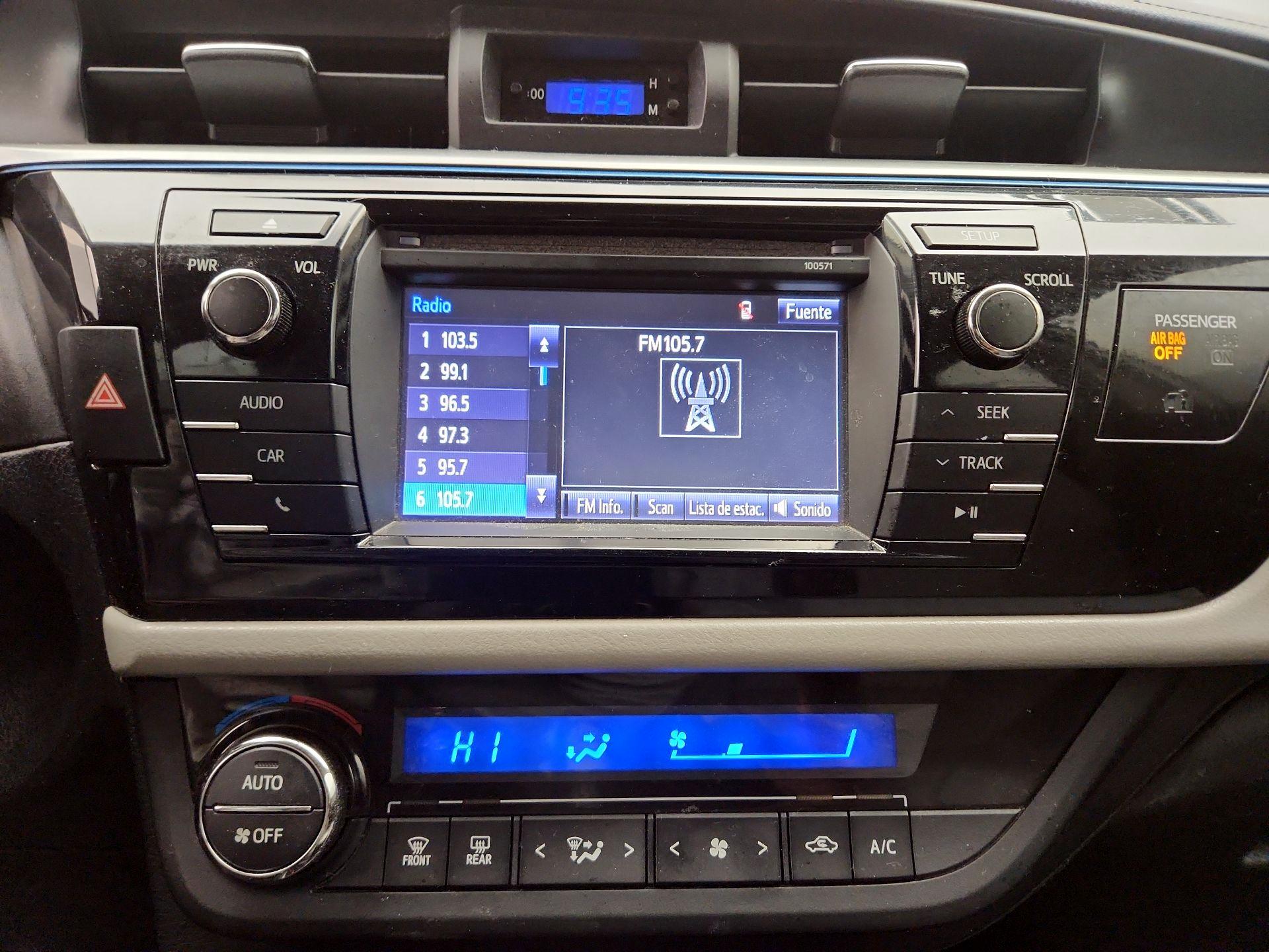 Thumbnail: 2016 Toyota Corolla - 15